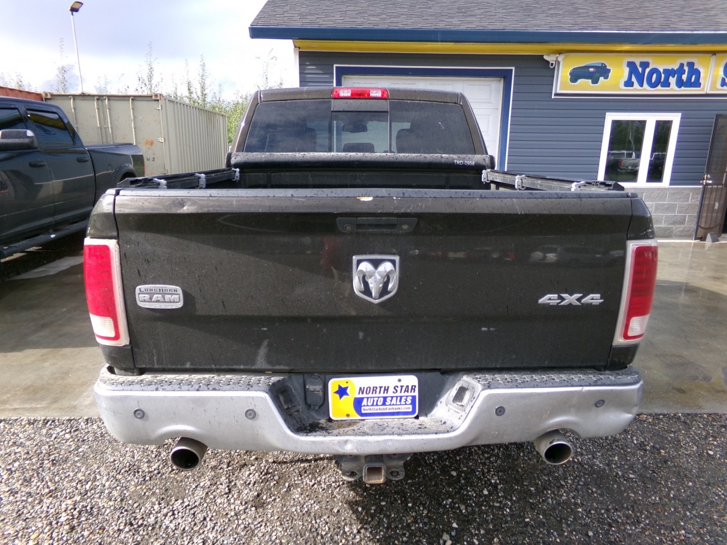 2013 Brown Dodge 1500 Laramie Longhorn Edition Crew Cab SWB 4WD (1C6RR7PT4DS) with an 5.7L V8 OHV 16V engine, 6-Speed Automatic transmission, located at 2630 Philips Field Rd., Fairbanks, AK, 99709, (907) 458-0593, 64.848068, -147.780609- Photo#3