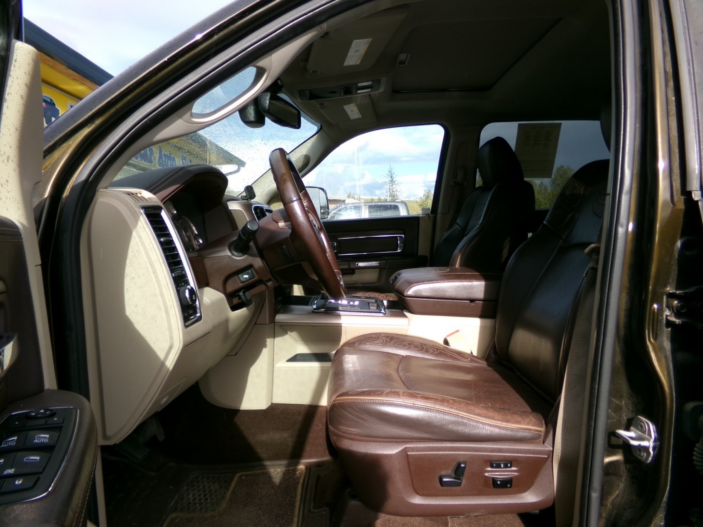 2013 Brown Dodge 1500 Laramie Longhorn Edition Crew Cab SWB 4WD (1C6RR7PT4DS) with an 5.7L V8 OHV 16V engine, 6-Speed Automatic transmission, located at 2630 Philips Field Rd., Fairbanks, AK, 99709, (907) 458-0593, 64.848068, -147.780609- Photo#4