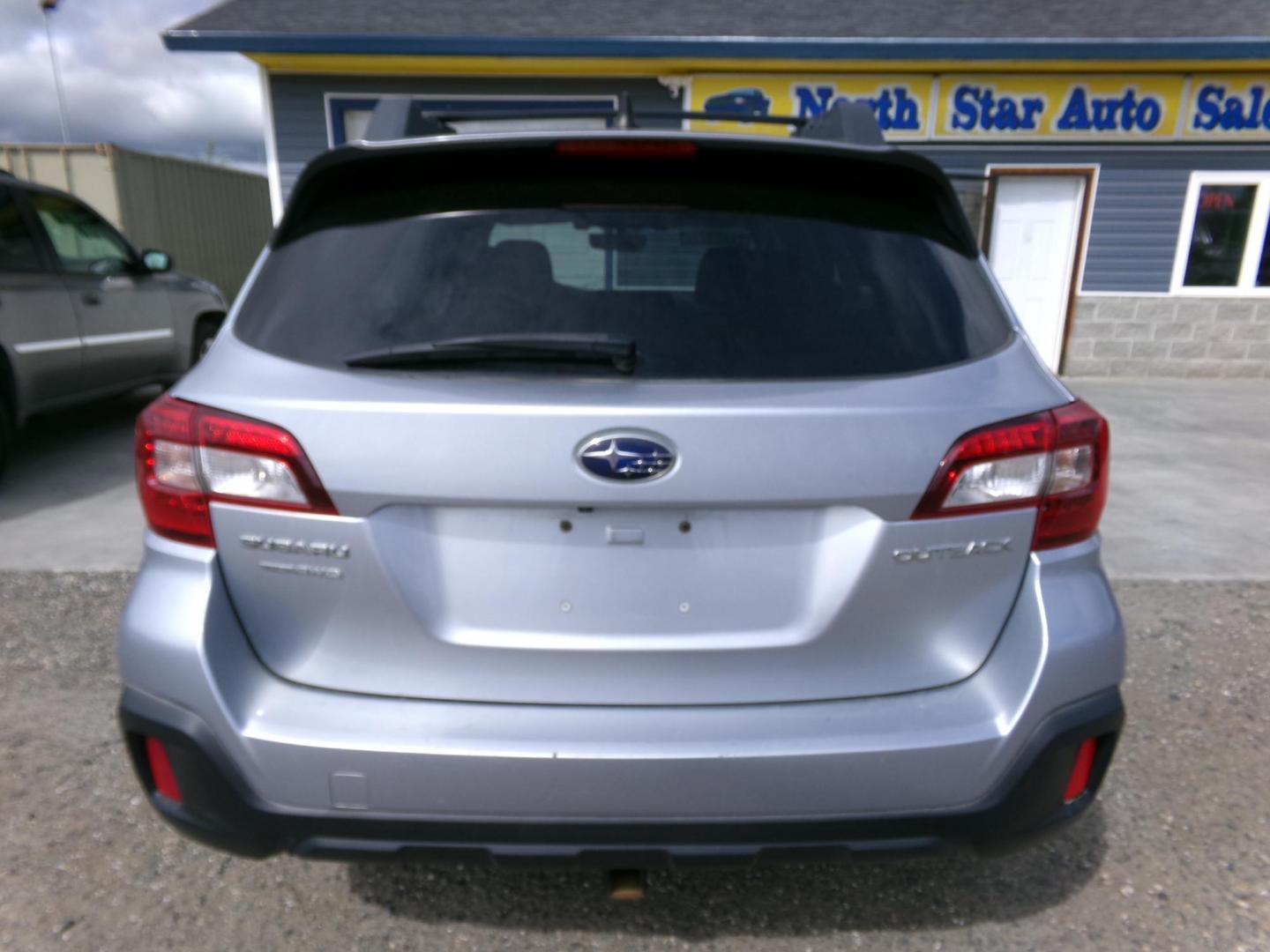 2018 Silver Subaru Outback 2.5i Premium (4S4BSAFC3J3) with an 2.5L H4 DOHC 16V engine, CVT transmission, located at 2630 Philips Field Rd., Fairbanks, AK, 99709, (907) 458-0593, 64.848068, -147.780609 - Photo#3