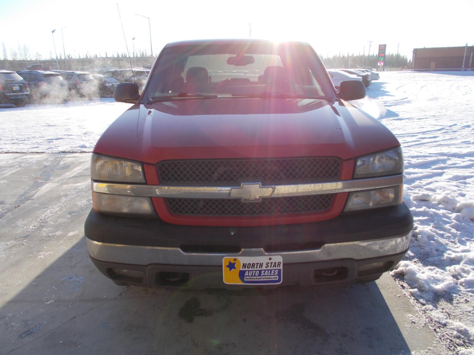 2005 Red Chevrolet Silverado 1500 LS Crew Cab 4WD (2GCEK13T251) with an 5.3L V8 OHV 16V engine, 4-Speed Automatic Overdrive transmission, located at 2630 Philips Field Rd., Fairbanks, AK, 99709, (907) 458-0593, 64.848068, -147.780609 - Photo #1