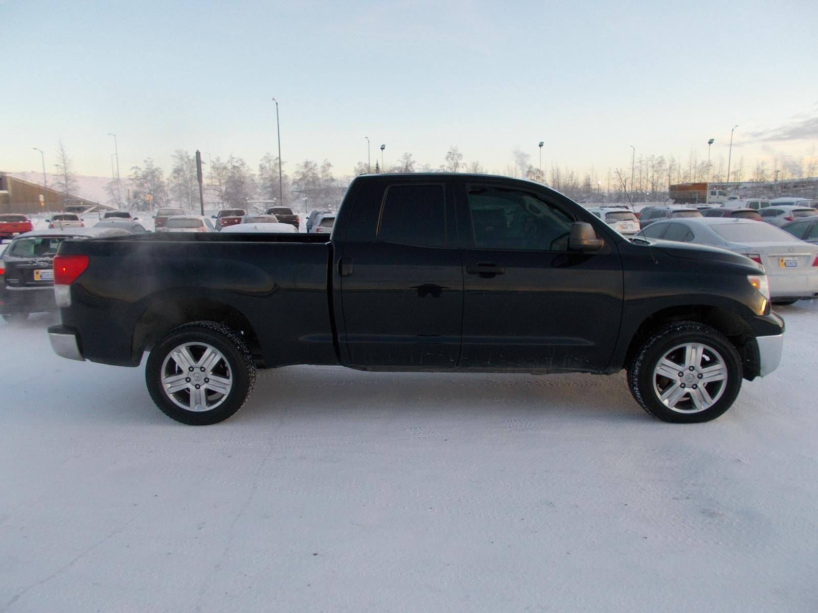 2013 Black Toyota Tundra Tundra-Grade Double Cab 4.6L 4WD (5TFUM5F15DX) with an 4.6L V8 DOHC 32V engine, 5-Speed Automatic Overdrive transmission, located at 2630 Philips Field Rd., Fairbanks, AK, 99709, (907) 458-0593, 64.848068, -147.780609 - Photo #2