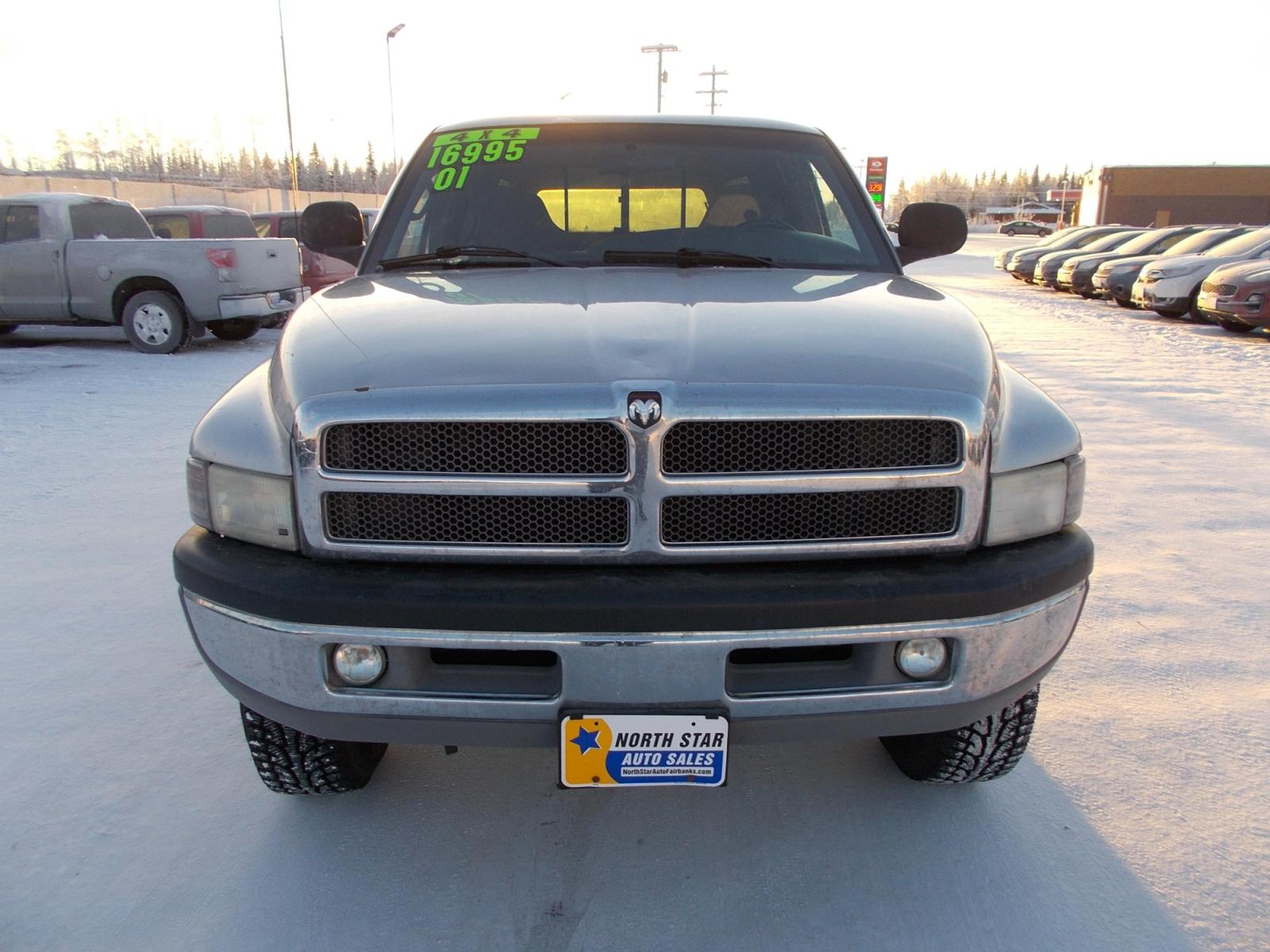2001 Silver Dodge Ram 2500 Quad Cab Long Bed 4WD (3B7KF23Z31G) with an 5.9L V8 OHV 16V engine, located at 2630 Philips Field Rd., Fairbanks, AK, 99709, (907) 458-0593, 64.848068, -147.780609 - Photo #1
