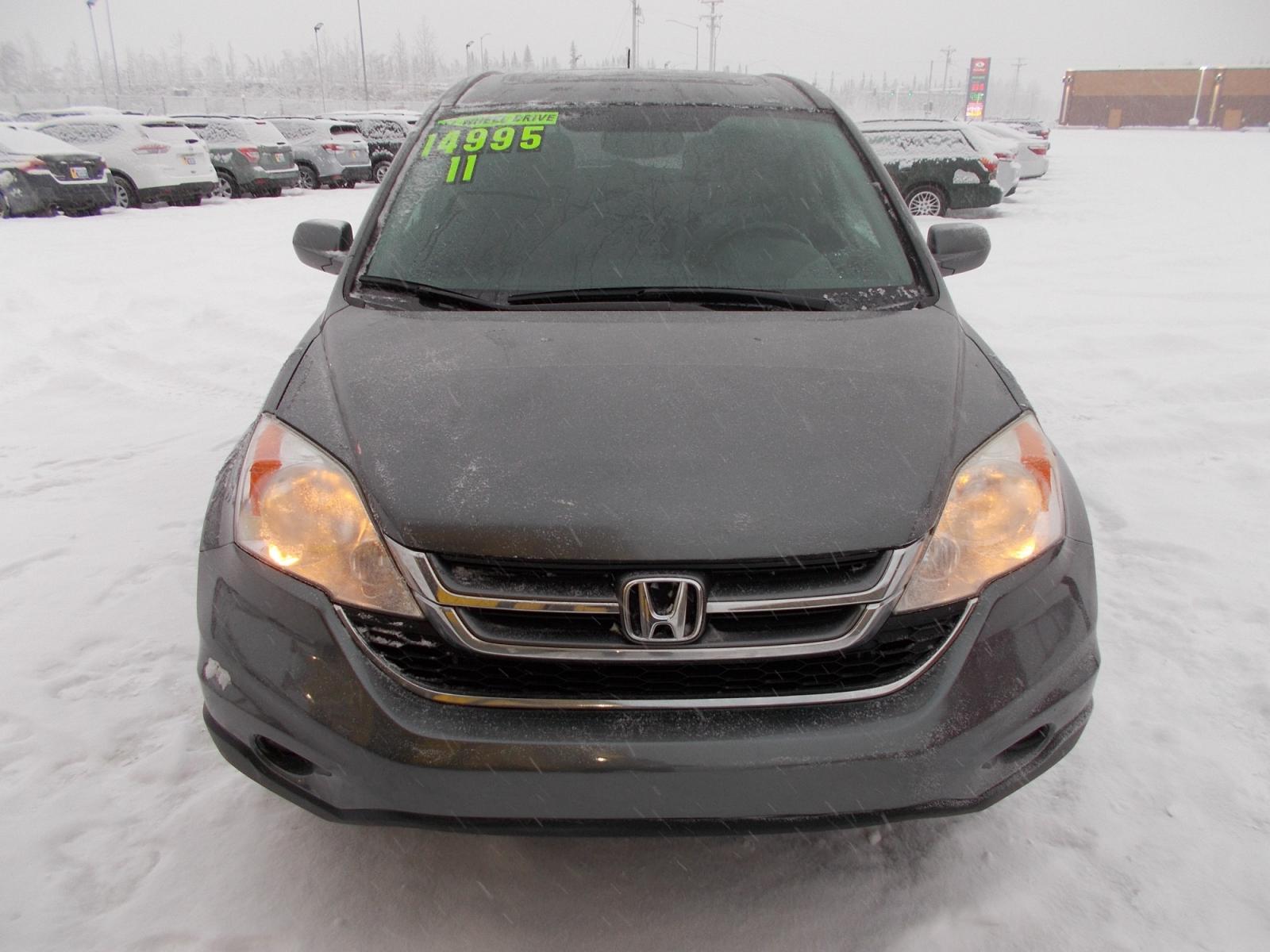 2011 Blue Honda CR-V EX-L 4WD 5-Speed AT (JHLRE4H70BC) with an 2.4L L4 DOHC 16V engine, 5-Speed Automatic transmission, located at 2630 Philips Field Rd., Fairbanks, AK, 99709, (907) 458-0593, 64.848068, -147.780609 - Photo #1