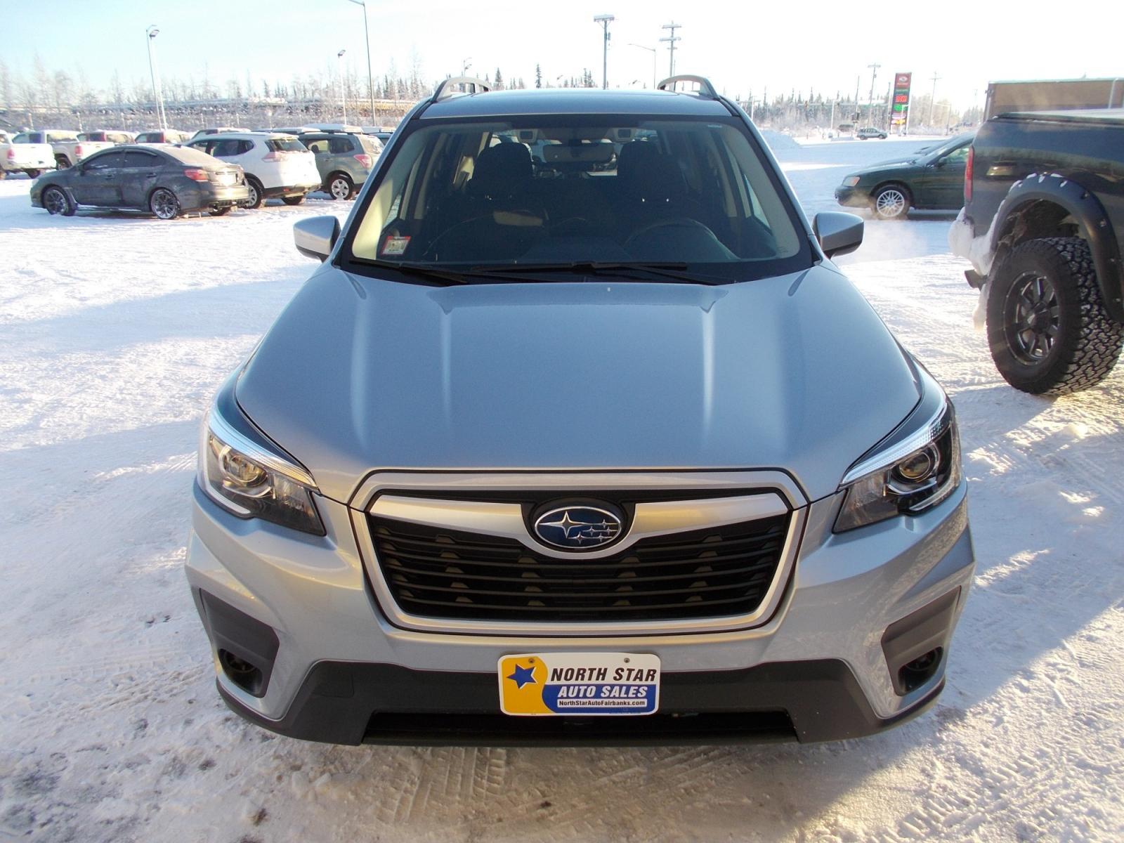 2020 Subaru Forester Sport (JF2SKAJC8LH) with an 2.5L H4 SOHC 16V engine, CVT transmission, located at 2630 Philips Field Rd., Fairbanks, AK, 99709, (907) 458-0593, 64.848068, -147.780609 - Photo #1