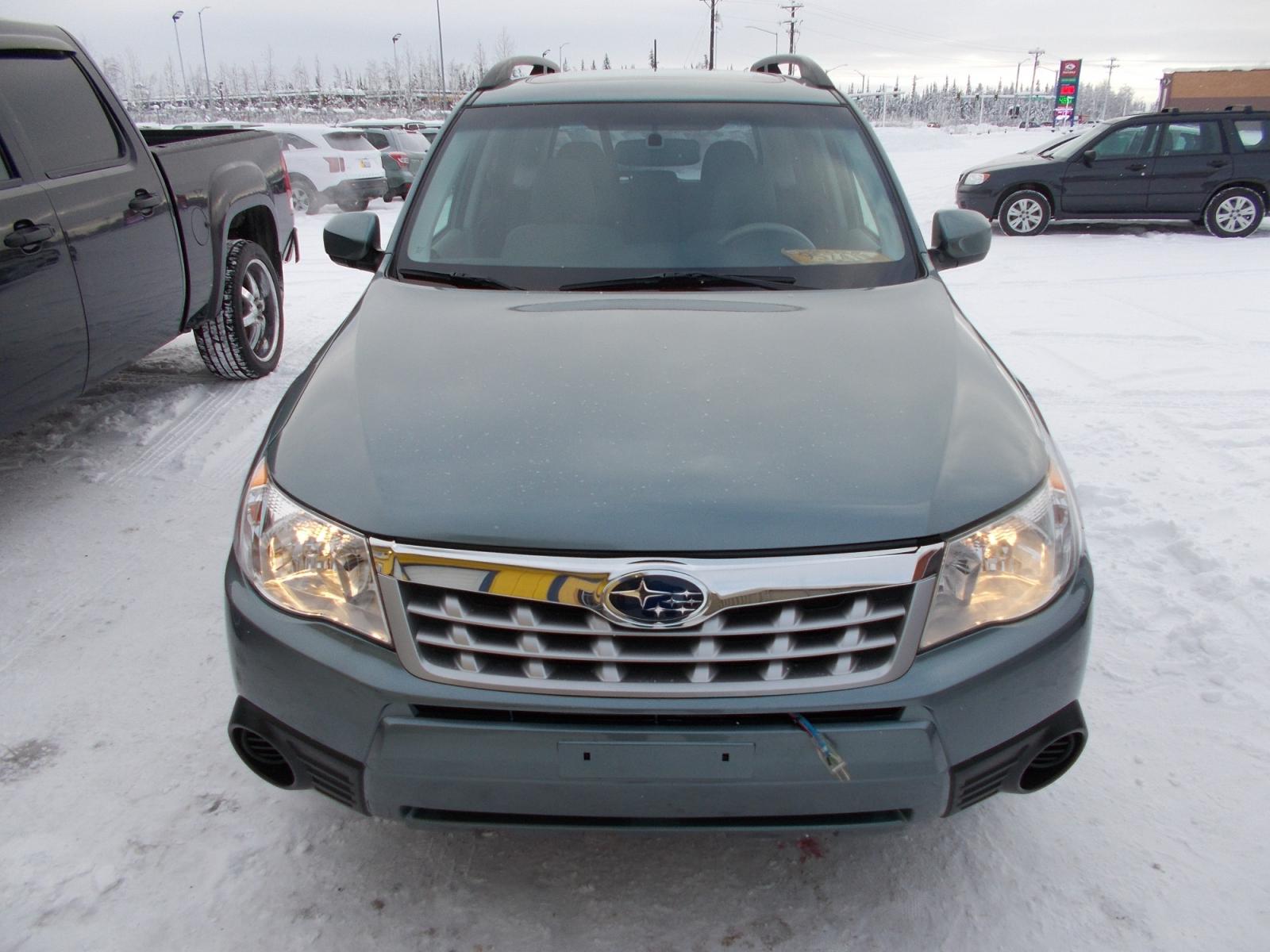 2011 Blue Subaru Forester 2.5X Premium (JF2SHADC4BH) with an 2.5L H4 SOHC 16V engine, 5-Speed Automatic transmission, located at 2630 Philips Field Rd., Fairbanks, AK, 99709, (907) 458-0593, 64.848068, -147.780609 - Photo #1