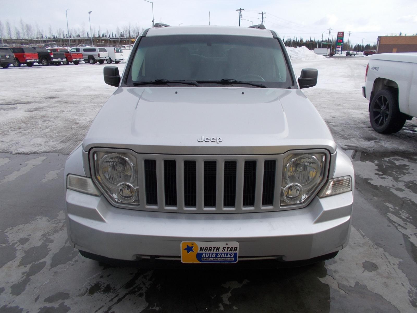 2011 Silver Jeep Liberty Sport 4WD (1J4PN2GK9BW) with an 3.7L V6 SOHC 12V engine, 4-Speed Automatic transmission, located at 2630 Philips Field Rd., Fairbanks, AK, 99709, (907) 458-0593, 64.848068, -147.780609 - Photo #1