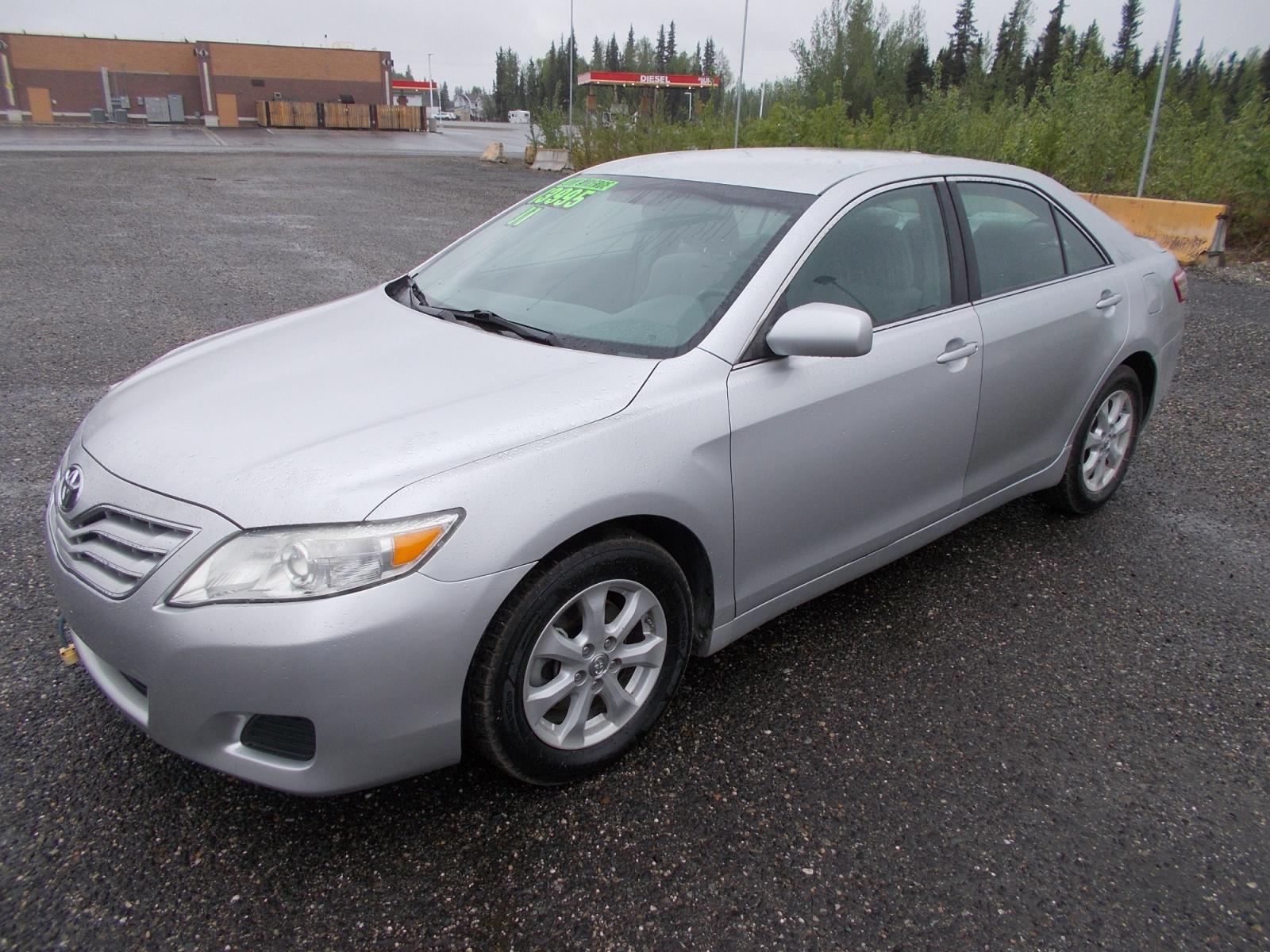 2011 Silver Toyota Camry SE 6-Spd MT (4T1BF3EK3BU) with an 2.5L L4 DOHC 16V engine, 6-Speed Manual transmission, located at 2630 Philips Field Rd., Fairbanks, AK, 99709, (907) 458-0593, 64.848068, -147.780609 - Photo #0
