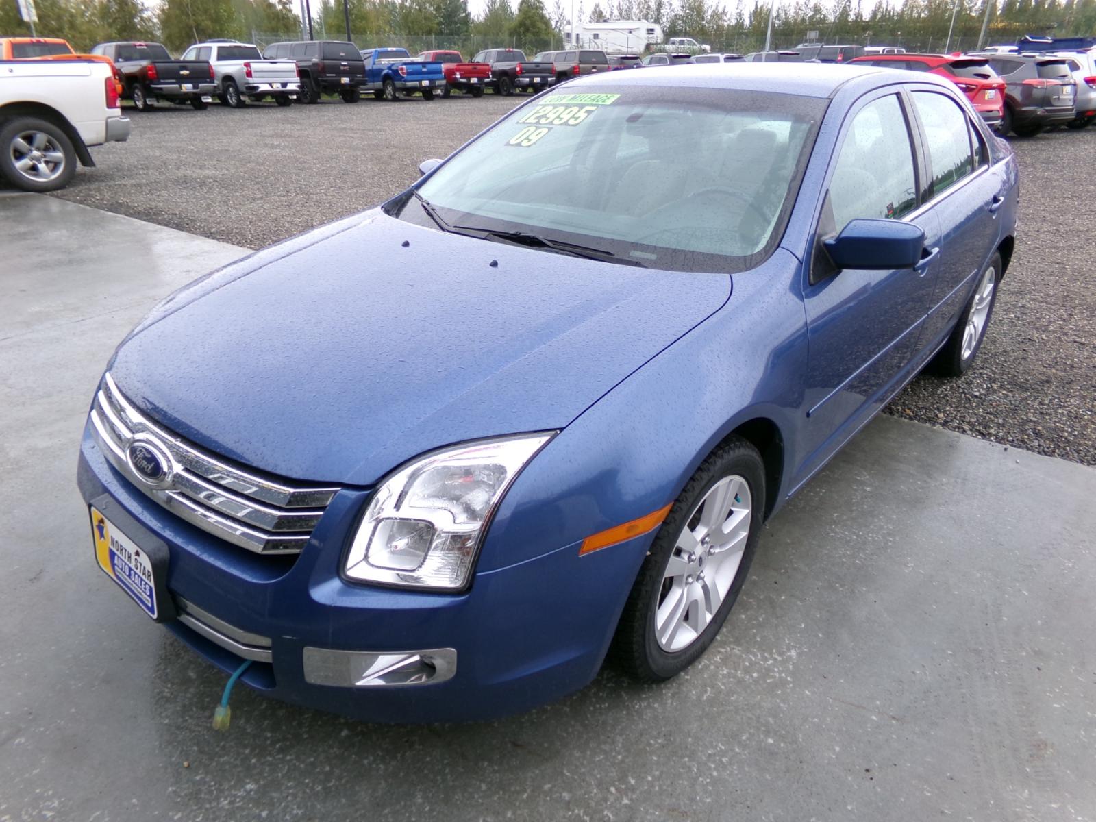 2009 Ford Fusion V6 SEL (3FAHP08149R) with an 3.0L V6 DOHC 24V engine, located at 2630 Philips Field Rd., Fairbanks, AK, 99709, (907) 458-0593, 64.848068, -147.780609 - Photo #0