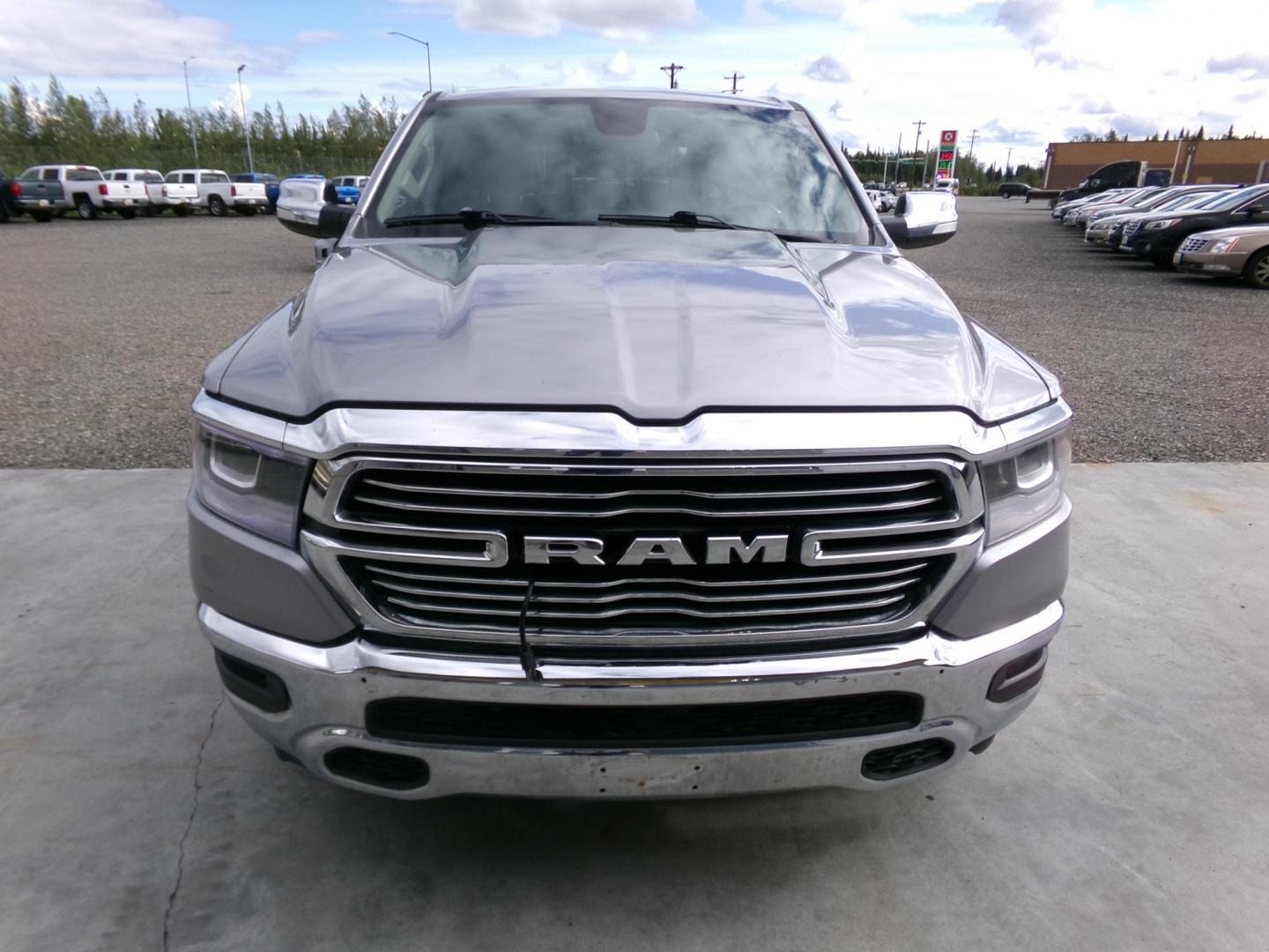 2019 Silver Dodge RAM 1500 Laramie Crew Cab SWB 4WD (1C6SRFJT2KN) with an 5.7L V8 OHV 16V engine, 8A transmission, located at 2630 Philips Field Rd., Fairbanks, AK, 99709, (907) 458-0593, 64.848068, -147.780609 - Photo#1