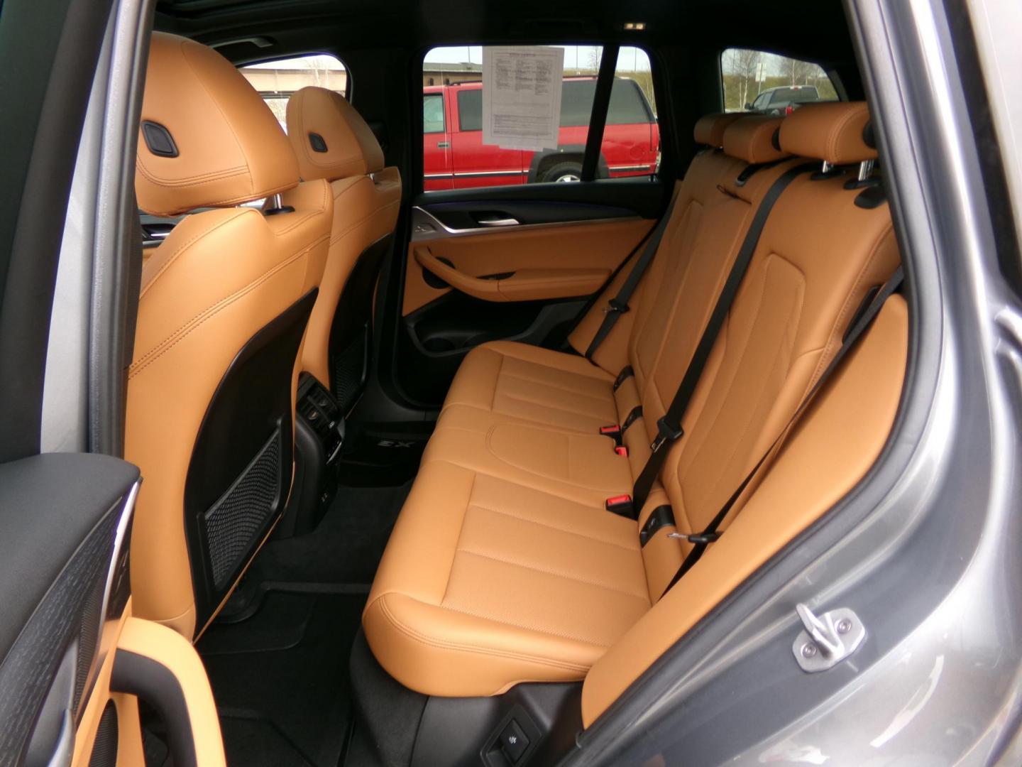 2024 Grey /Brown BMW X3 X-Drive30i (5UX53DP02R9) with an 2.0L L4 DOHC 16V engine, 8A transmission, located at 2630 Philips Field Rd., Fairbanks, AK, 99709, (907) 458-0593, 64.848068, -147.780609 - Photo#5
