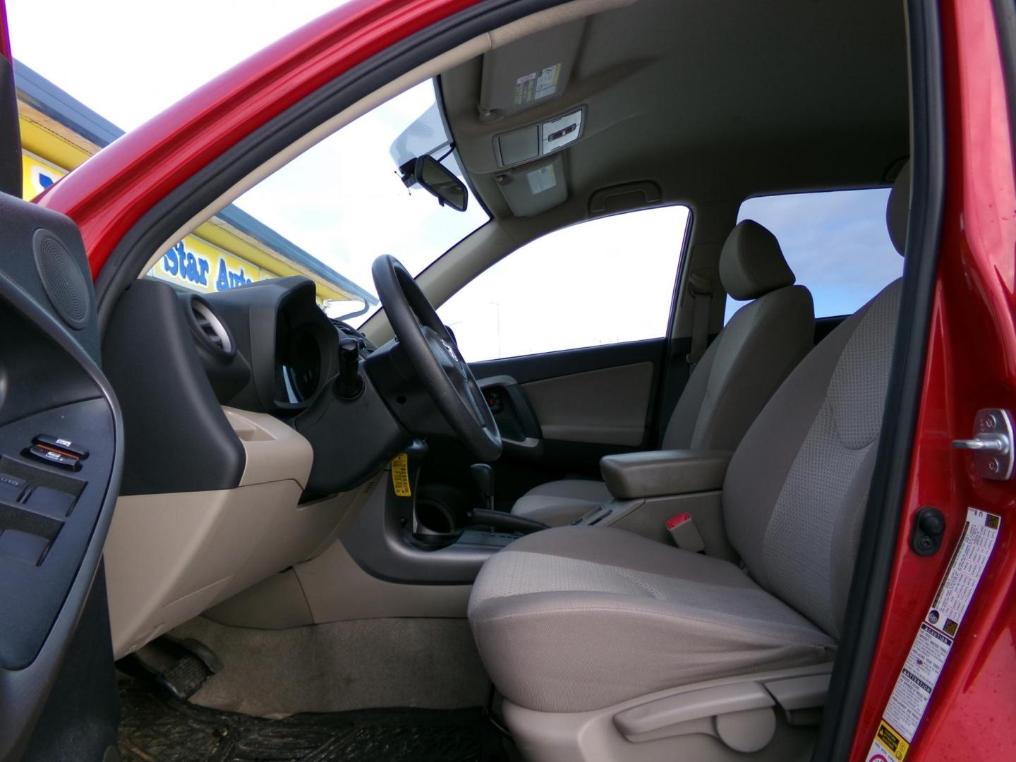 2007 Red /Tan Toyota RAV4 Base V6 4WD (JTMBK33V275) with an 3.5L V6 DOHC 24V engine, 5-Speed Automatic Overdrive transmission, located at 2630 Philips Field Rd., Fairbanks, AK, 99709, (907) 458-0593, 64.848068, -147.780609 - Photo#4