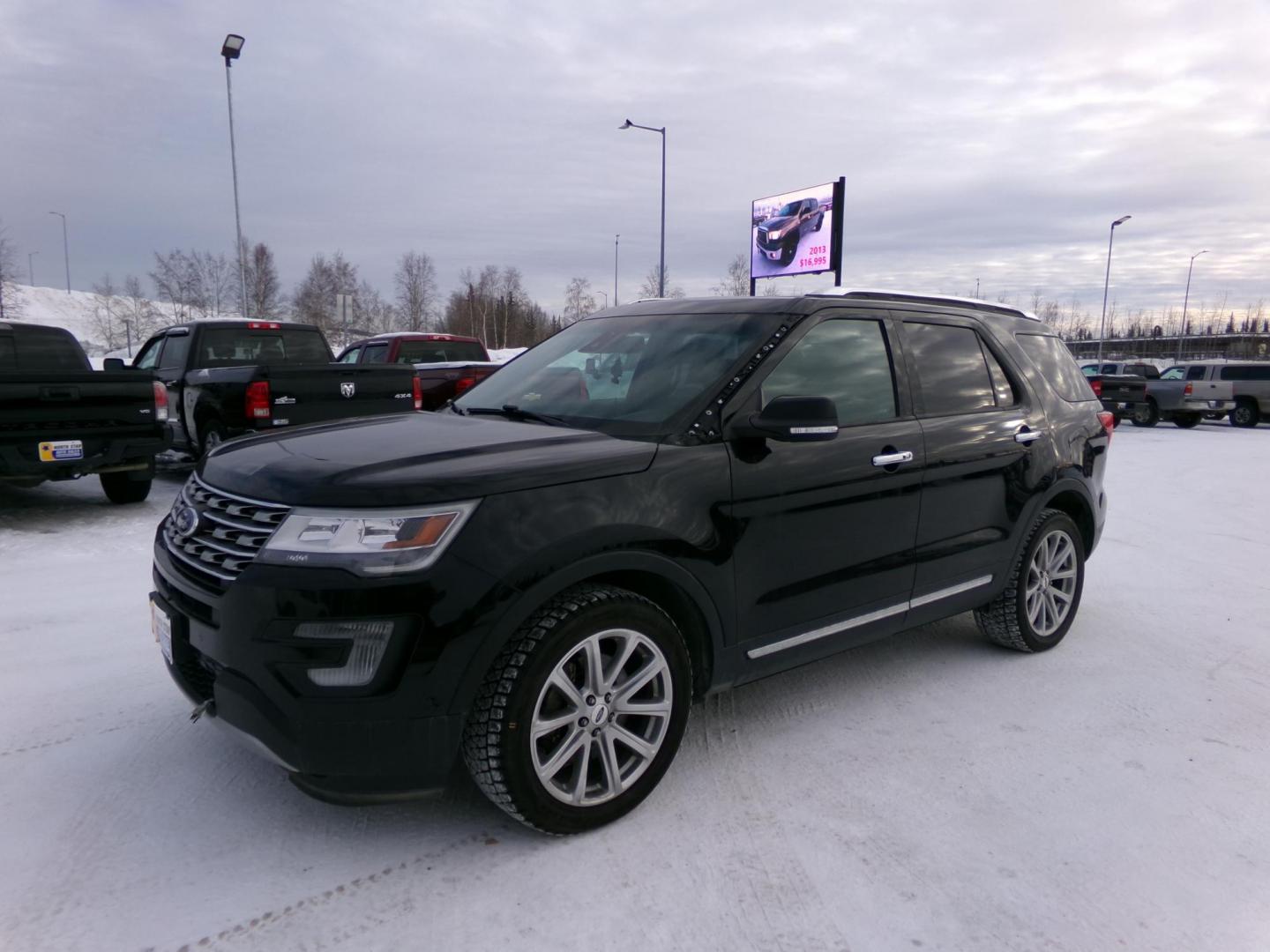 2016 Black Ford Explorer Limited 4WD (1FM5K8F8XGG) with an 3.5L V6 DOHC 24V engine, 6-Speed Automatic transmission, located at 2630 Philips Field Rd., Fairbanks, AK, 99709, (907) 458-0593, 64.848068, -147.780609 - Photo#0