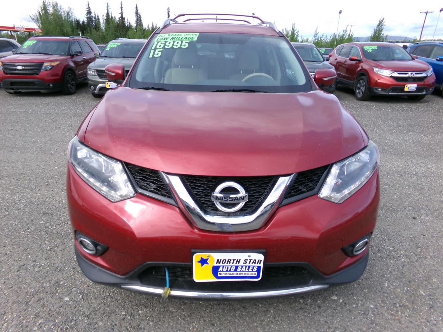 2015 Red /Almond Nissan Rogue S AWD (5N1AT2MK0FC) with an 2.5L L4 DOHC 16V engine, CVT transmission, located at 2630 Philips Field Rd., Fairbanks, AK, 99709, (907) 458-0593, 64.848068, -147.780609 - Photo#1