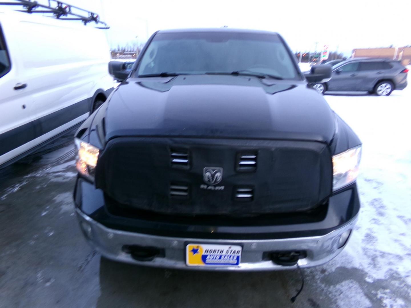 2014 Blue /Black Dodge 1500 SLT Crew Cab SWB 4WD (1C6RR7LG3ES) with an 3.6L V6 DOHC 24V FFV engine, 6-Speed Automatic transmission, located at 2630 Philips Field Rd., Fairbanks, AK, 99709, (907) 458-0593, 64.848068, -147.780609 - Photo#1