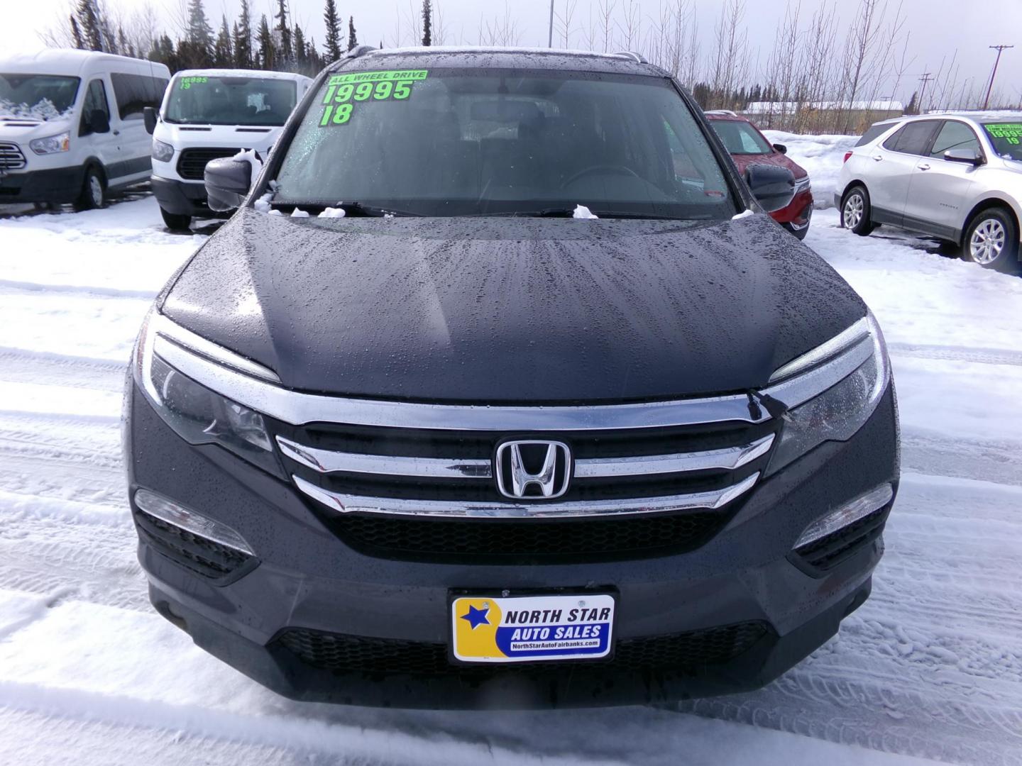 2018 Grey /Black Honda Pilot EXL 4WD (5FNYF6H53JB) with an 3.5L V6 SOHC 24V engine, 6A transmission, located at 2630 Philips Field Rd., Fairbanks, AK, 99709, (907) 458-0593, 64.848068, -147.780609 - Photo#1