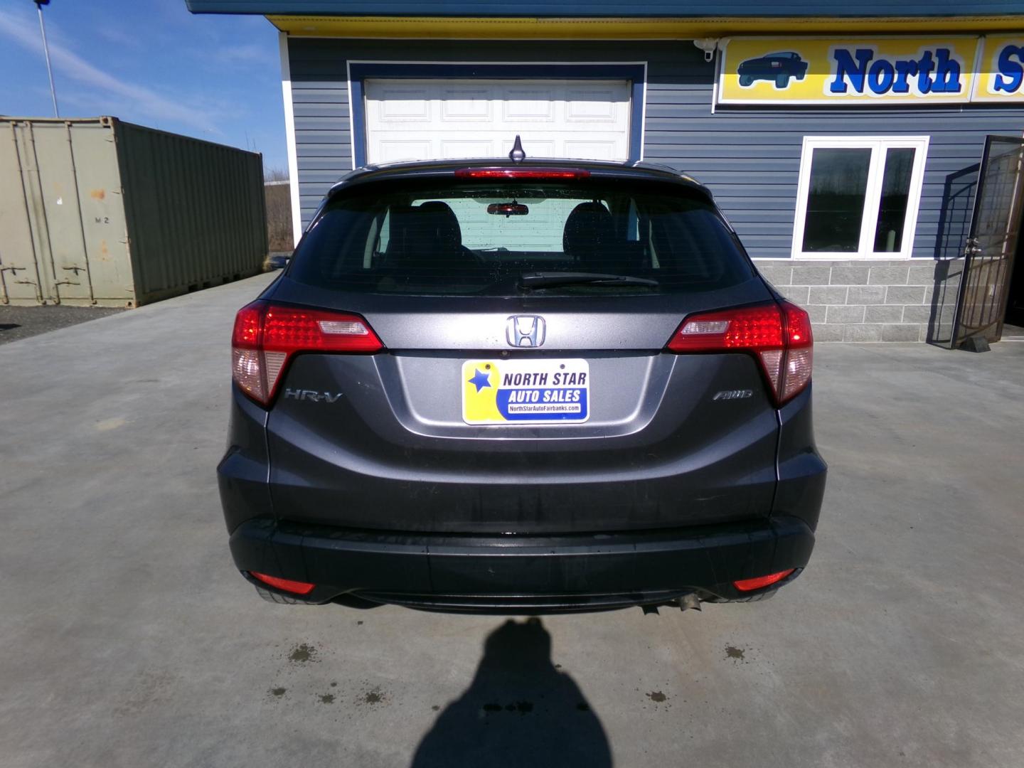 2016 Grey Honda HR-V LX 4WD CVT (3CZRU6H3XGM) with an 1.8L L4 DOHC 16V engine, 5-Speed Automatic transmission, located at 2630 Philips Field Rd., Fairbanks, AK, 99709, (907) 458-0593, 64.848068, -147.780609 - Photo#3