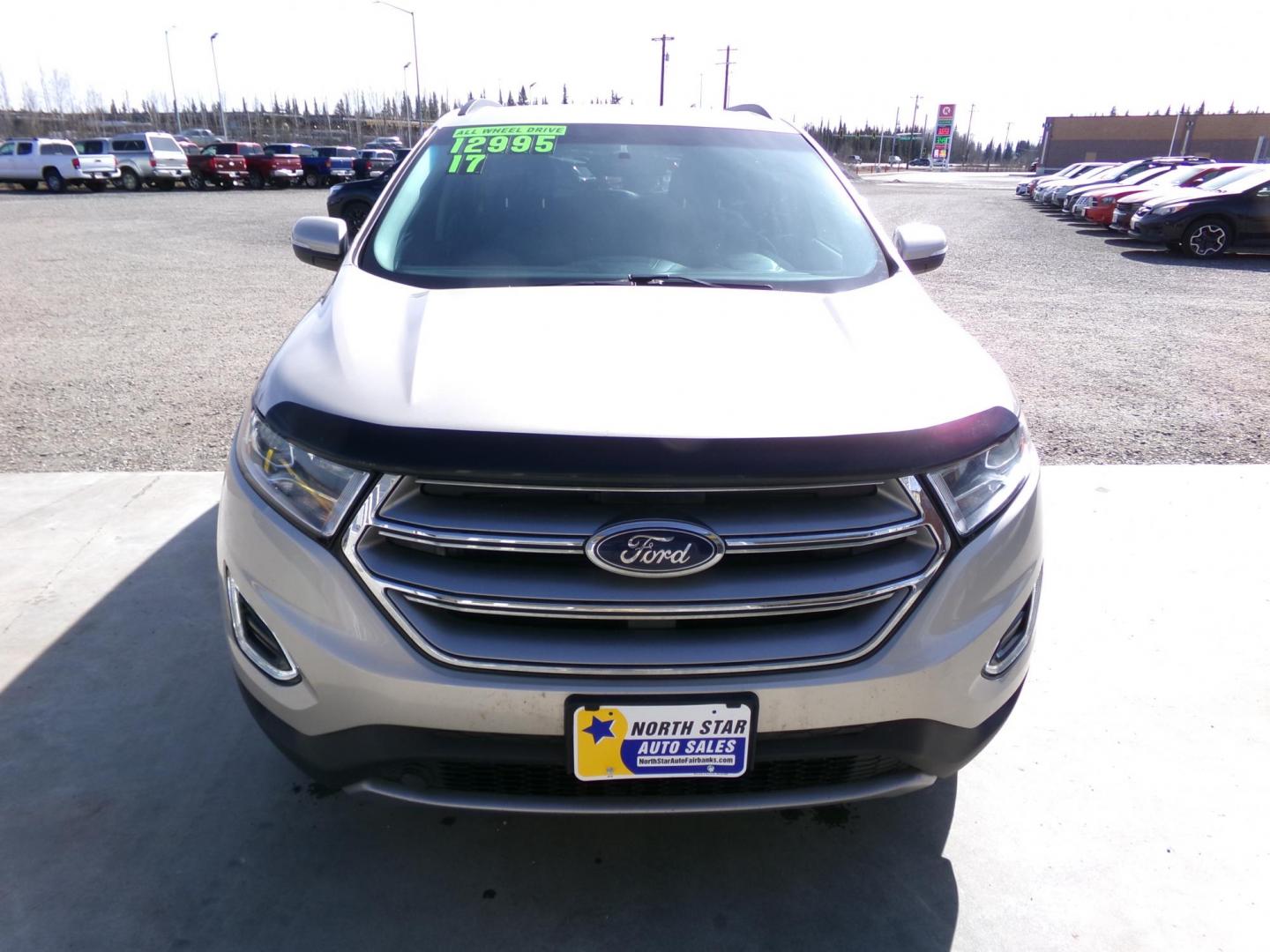 2017 Gold Ford Edge SEL AWD (2FMPK4J95HB) with an 2.0L L4 DOHC 16V engine, 6A transmission, located at 2630 Philips Field Rd., Fairbanks, AK, 99709, (907) 458-0593, 64.848068, -147.780609 - Photo#1