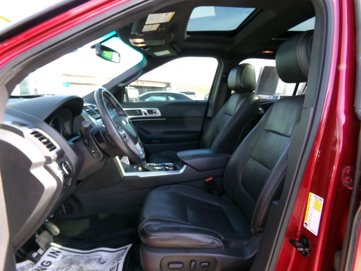 2014 Red Ford Explorer Sport 4WD (1FM5K8GT4EG) with an 3.5L V6 DOHC 24V engine, 6-Speed Automatic transmission, located at 2630 Philips Field Rd., Fairbanks, AK, 99709, (907) 458-0593, 64.848068, -147.780609 - Photo#4