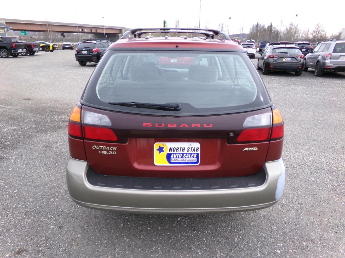 2003 Red Subaru Outback H6-3.0 Wagon (4S3BH895X37) with an 3.0L H6 DOHC 24V engine, 4-Speed Automatic Overdrive transmission, located at 2630 Philips Field Rd., Fairbanks, AK, 99709, (907) 458-0593, 64.848068, -147.780609 - Photo#3