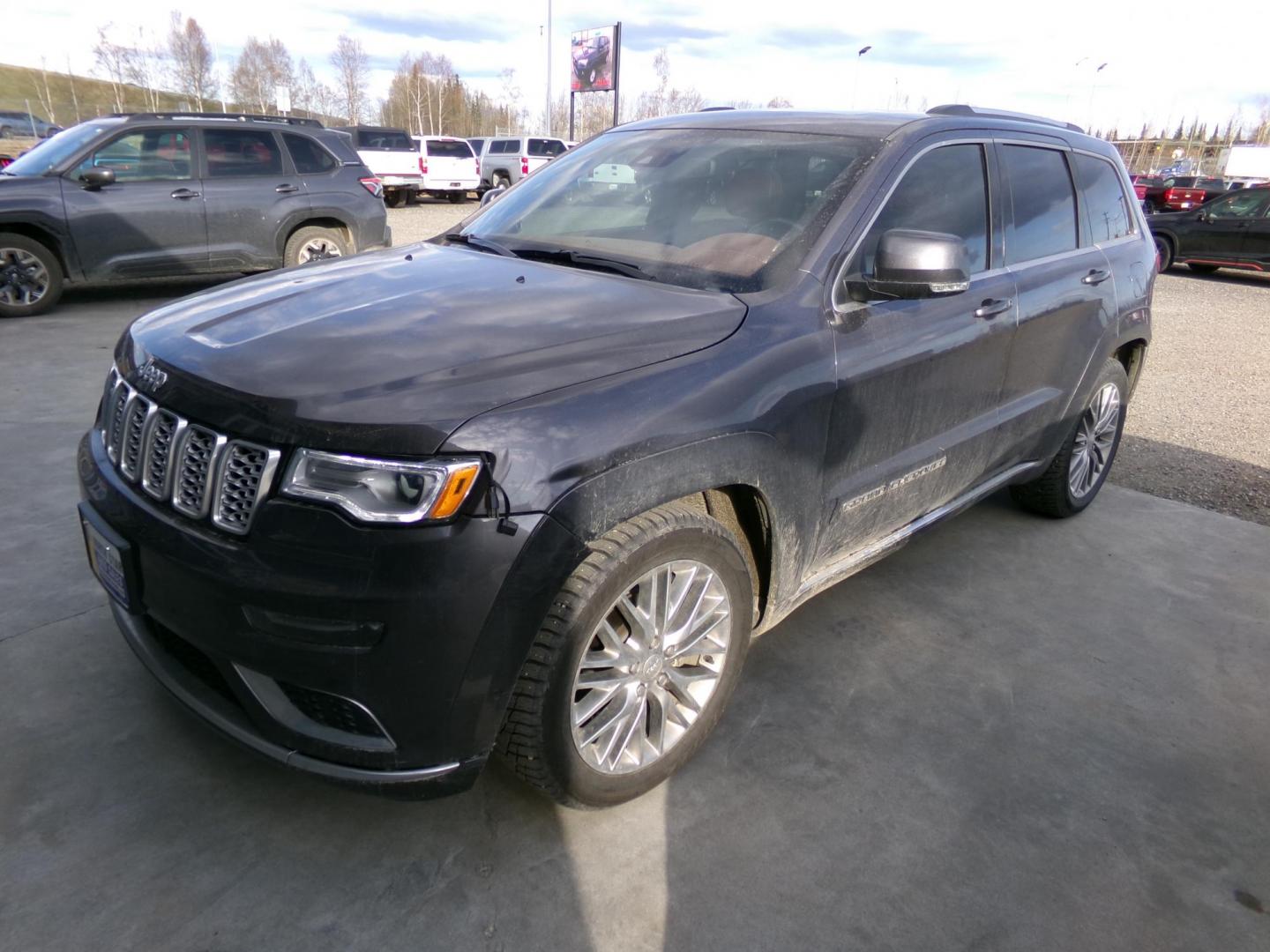 2018 Jeep Grand Cherokee Summit 4WD (1C4RJFJG7JC) with an 3.6L V6 DOHC 24V engine, 8A transmission, located at 2630 Philips Field Rd., Fairbanks, AK, 99709, (907) 458-0593, 64.848068, -147.780609 - Photo#0