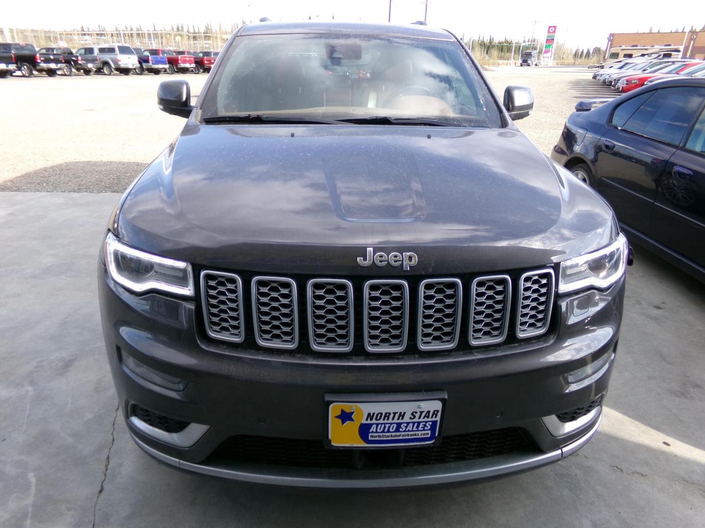 2018 Jeep Grand Cherokee Summit 4WD (1C4RJFJG7JC) with an 3.6L V6 DOHC 24V engine, 8A transmission, located at 2630 Philips Field Rd., Fairbanks, AK, 99709, (907) 458-0593, 64.848068, -147.780609 - Photo#1