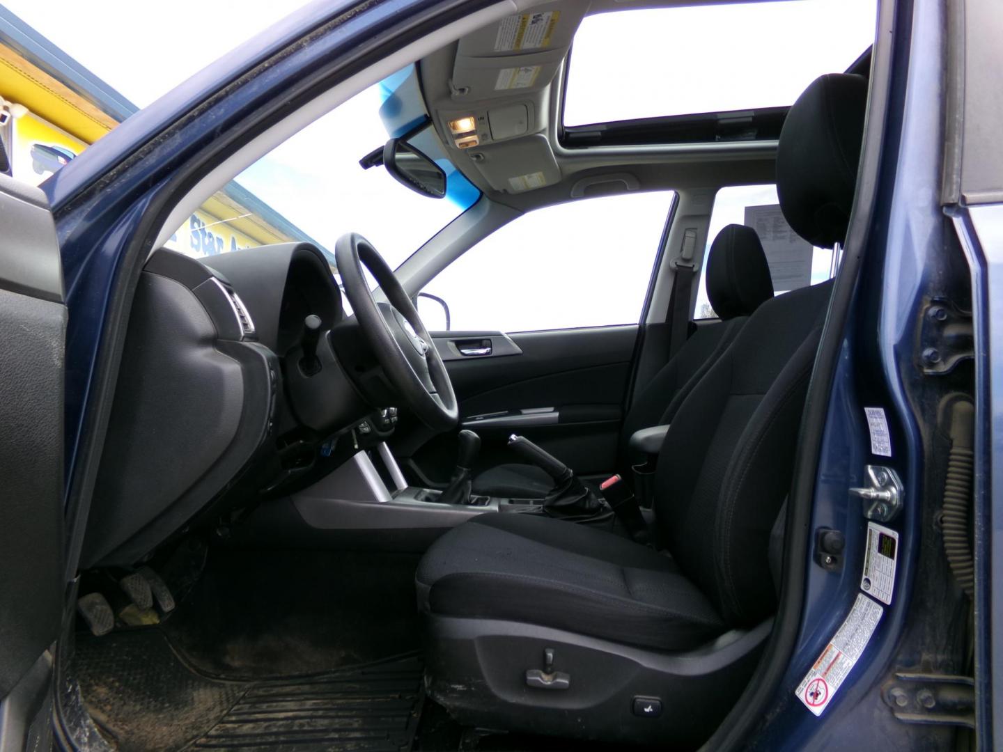 2011 Blue Subaru Forester 2.5X Premium (JF2SHADC8BG) with an 2.5L H4 SOHC 16V engine, 5-Speed Manual transmission, located at 2630 Philips Field Rd., Fairbanks, AK, 99709, (907) 458-0593, 64.848068, -147.780609 - Photo#4