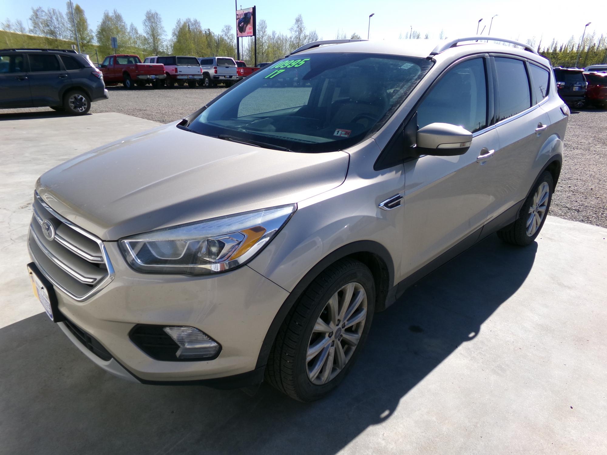 photo of 2017 Ford Escape Titanium FWD
