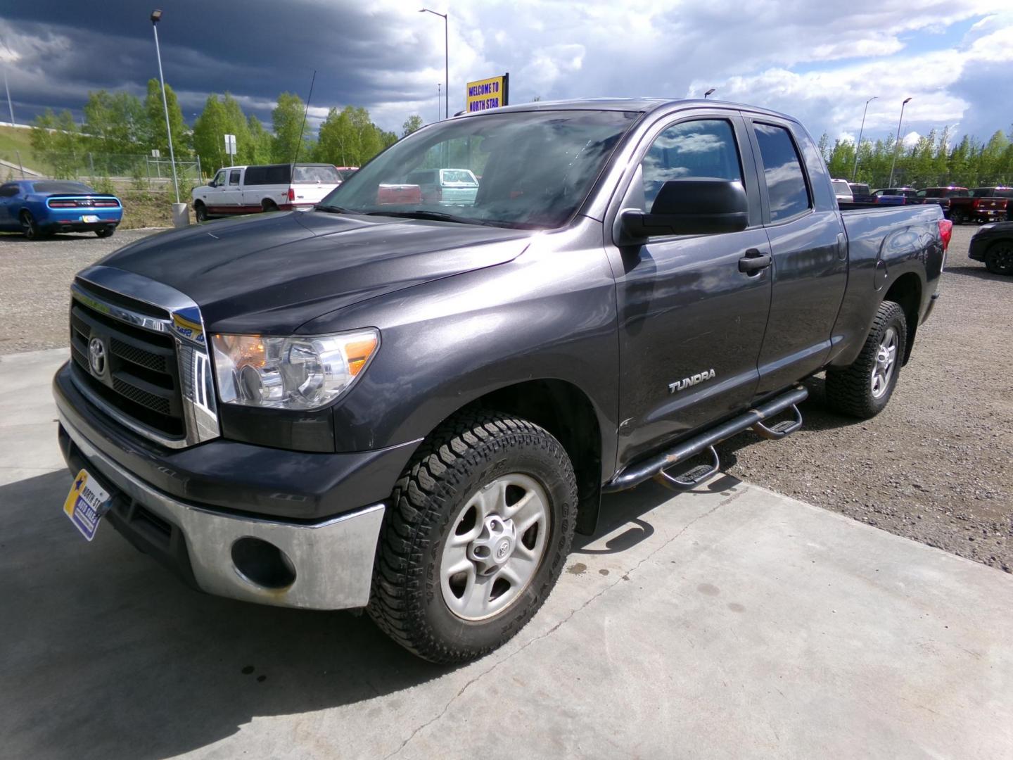 2013 Grey Toyota Tundra Tundra-Grade Double Cab 4.6L 4WD (5TFUM5F18DX) with an 4.6L V8 DOHC 32V engine, 5-Speed Automatic Overdrive transmission, located at 2630 Philips Field Rd., Fairbanks, AK, 99709, (907) 458-0593, 64.848068, -147.780609 - Photo#0