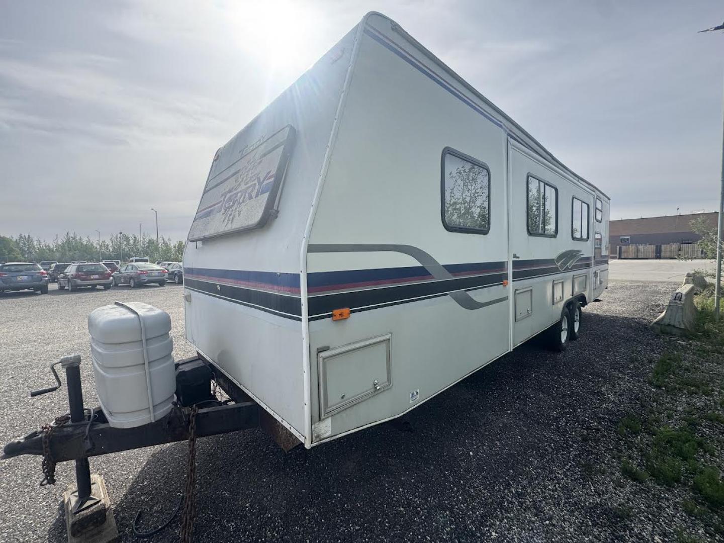 1997 White Fleetwood Enterprises, Inc. Unknown - (1EA1G3020V2) , located at 2630 Philips Field Rd., Fairbanks, AK, 99709, (907) 458-0593, 64.848068, -147.780609 - Photo#0