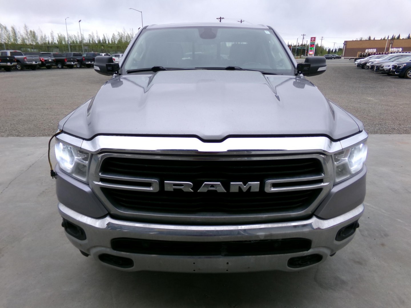 2020 Silver /Grey Dodge 1500 Big Horn Quad Cab 4WD (1C6SRFBTXLN) with an 5.7L V8 OHV 16V HEMI engine, 8A transmission, located at 2630 Philips Field Rd., Fairbanks, AK, 99709, (907) 458-0593, 64.848068, -147.780609- Photo#1