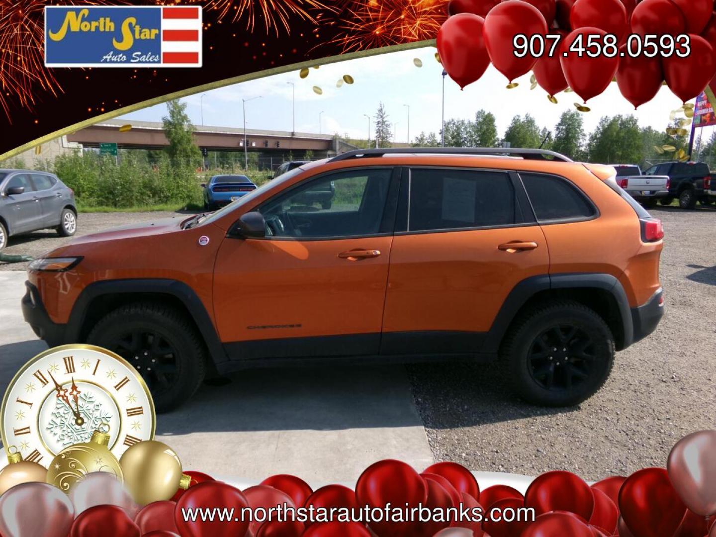 2014 Orange Jeep Cherokee Trailhawk 4WD (1C4PJMBS6EW) with an 3.2L V6 DOHC 24V engine, 9-Speed Automatic transmission, located at 2630 Philips Field Rd., Fairbanks, AK, 99709, (907) 458-0593, 64.848068, -147.780609- Photo#2