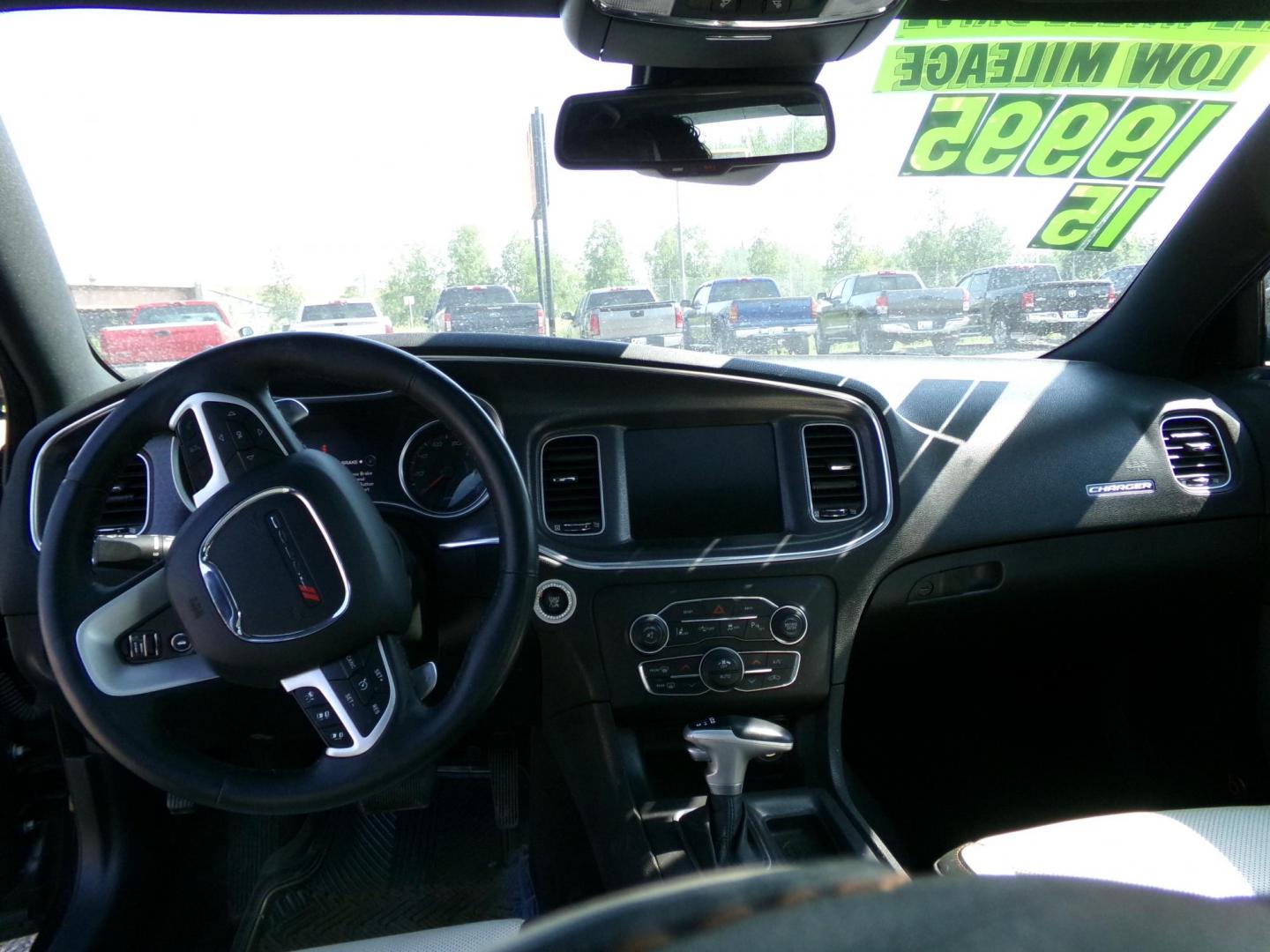 2015 Black Dodge Charger SXT AWD (2C3CDXJG1FH) with an 3.6L V6 DOHC 24V engine, 8-Speed Automatic transmission, located at 2630 Philips Field Rd., Fairbanks, AK, 99709, (907) 458-0593, 64.848068, -147.780609 - Photo#6