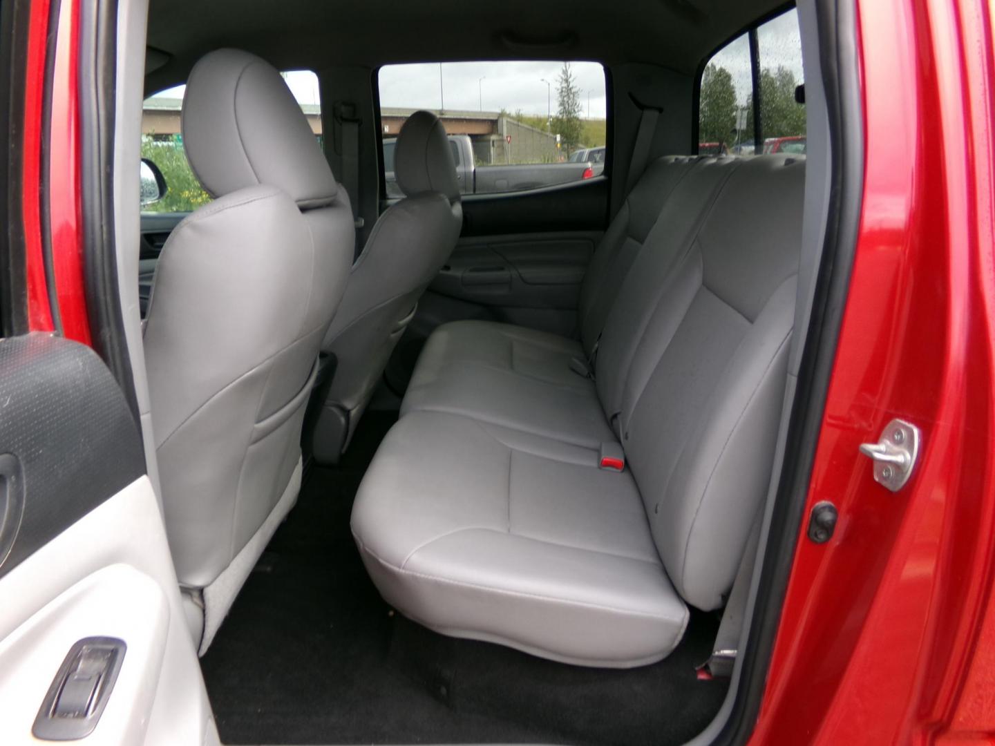 2013 Red /Grey Toyota Tacoma Double Cab V6 4WD (3TMLU4EN0DM) with an 4.0L V6 DOHC 24V engine, 6-Speed Automatic transmission, located at 2630 Philips Field Rd., Fairbanks, AK, 99709, (907) 458-0593, 64.848068, -147.780609 - Photo#5