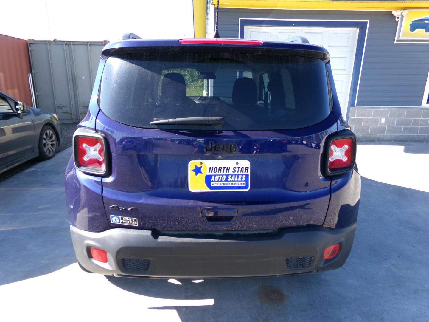 2018 Blue Jeep Renegade Latitude 4WD (ZACCJBBB0JP) with an 2.4L L4 DOHC 16V engine, 6M transmission, located at 2630 Philips Field Rd., Fairbanks, AK, 99709, (907) 458-0593, 64.848068, -147.780609 - Photo#3