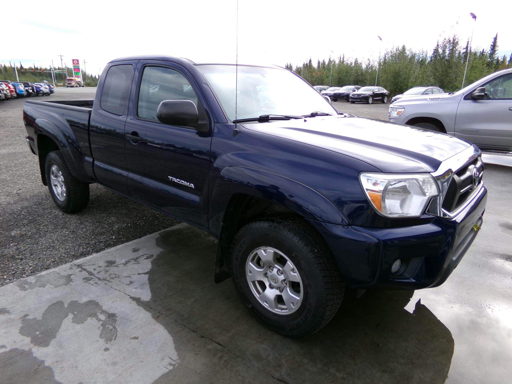 photo of 2013 Toyota Tacoma Access Cab V6 Auto 4WD