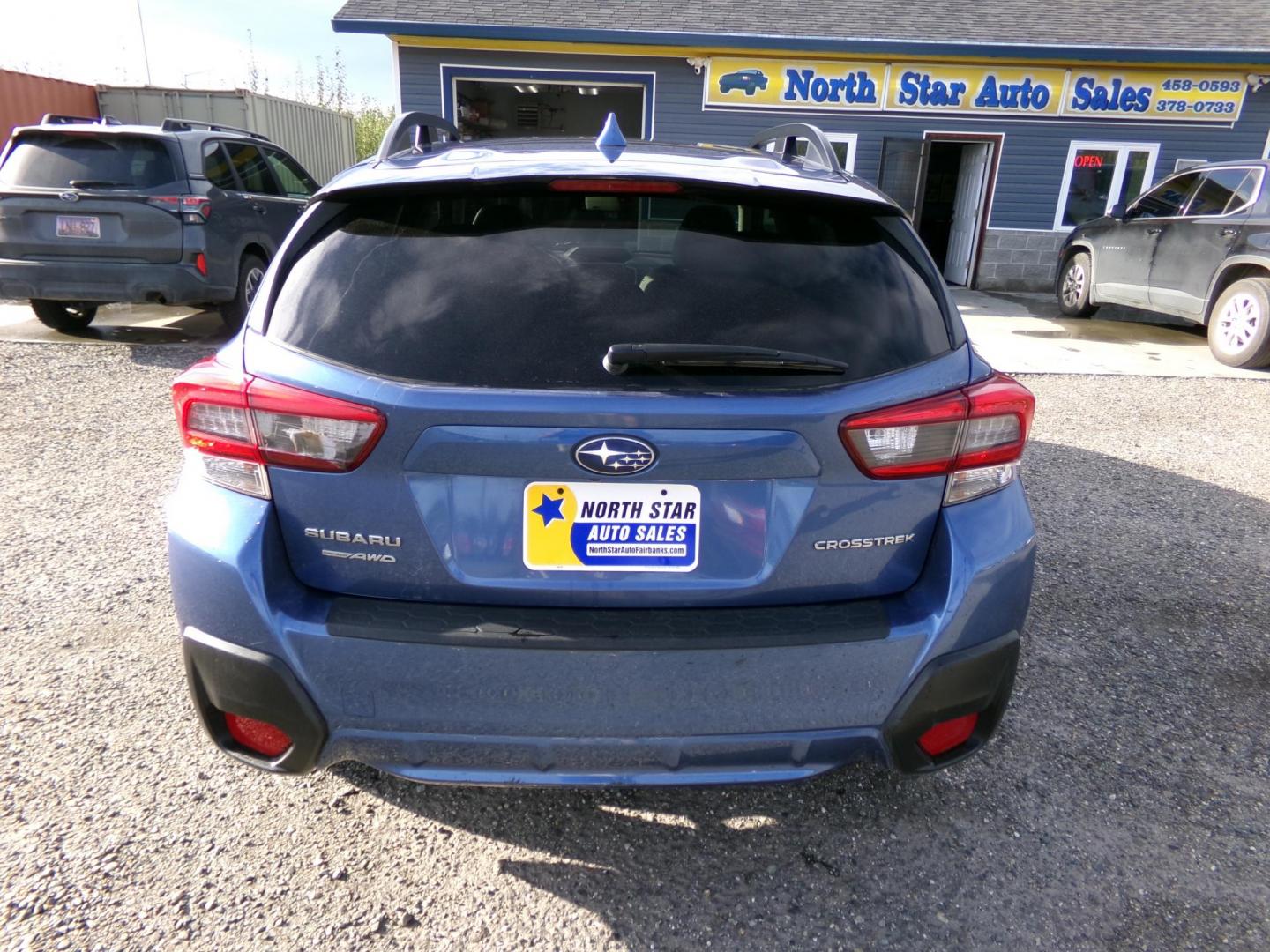 2020 Blue Subaru Crosstrek 2.0i Premium CVT (JF2GTAPC0L8) with an 2.0L L4 DOHC 16V engine, CVT transmission, located at 2630 Philips Field Rd., Fairbanks, AK, 99709, (907) 458-0593, 64.848068, -147.780609 - Photo#3