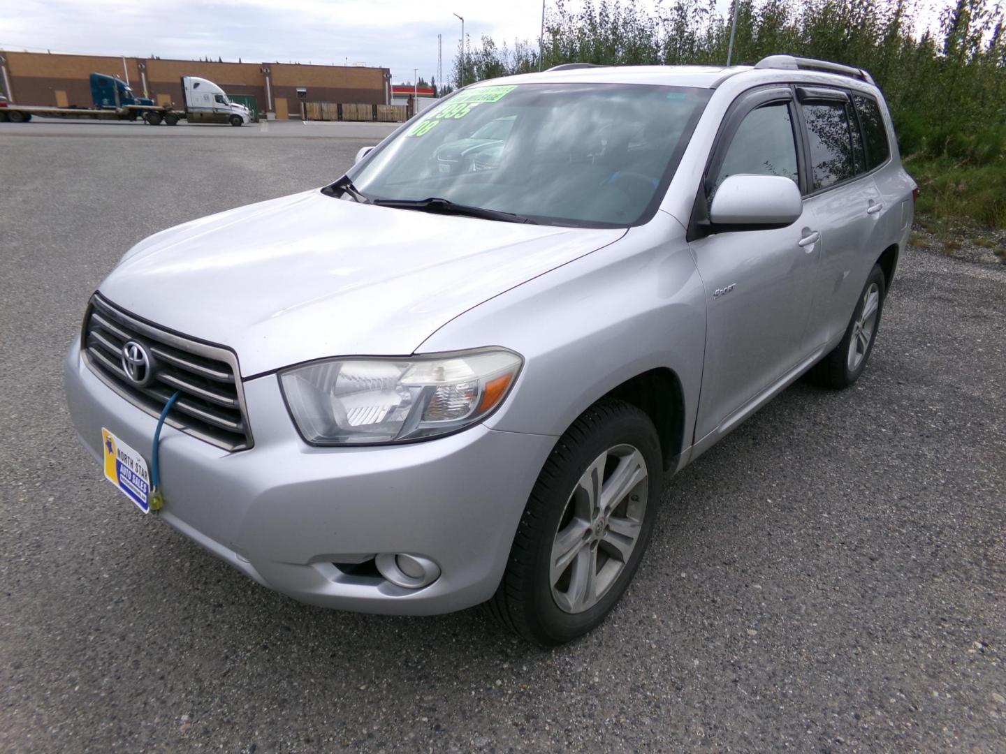 2008 Toyota Highlander Sport 4WD (JTEES43A682) with an 3.5L V6 24V DOHC engine, 5-Speed Automatic Overdrive transmission, located at 2630 Philips Field Rd., Fairbanks, AK, 99709, (907) 458-0593, 64.848068, -147.780609 - Photo#0
