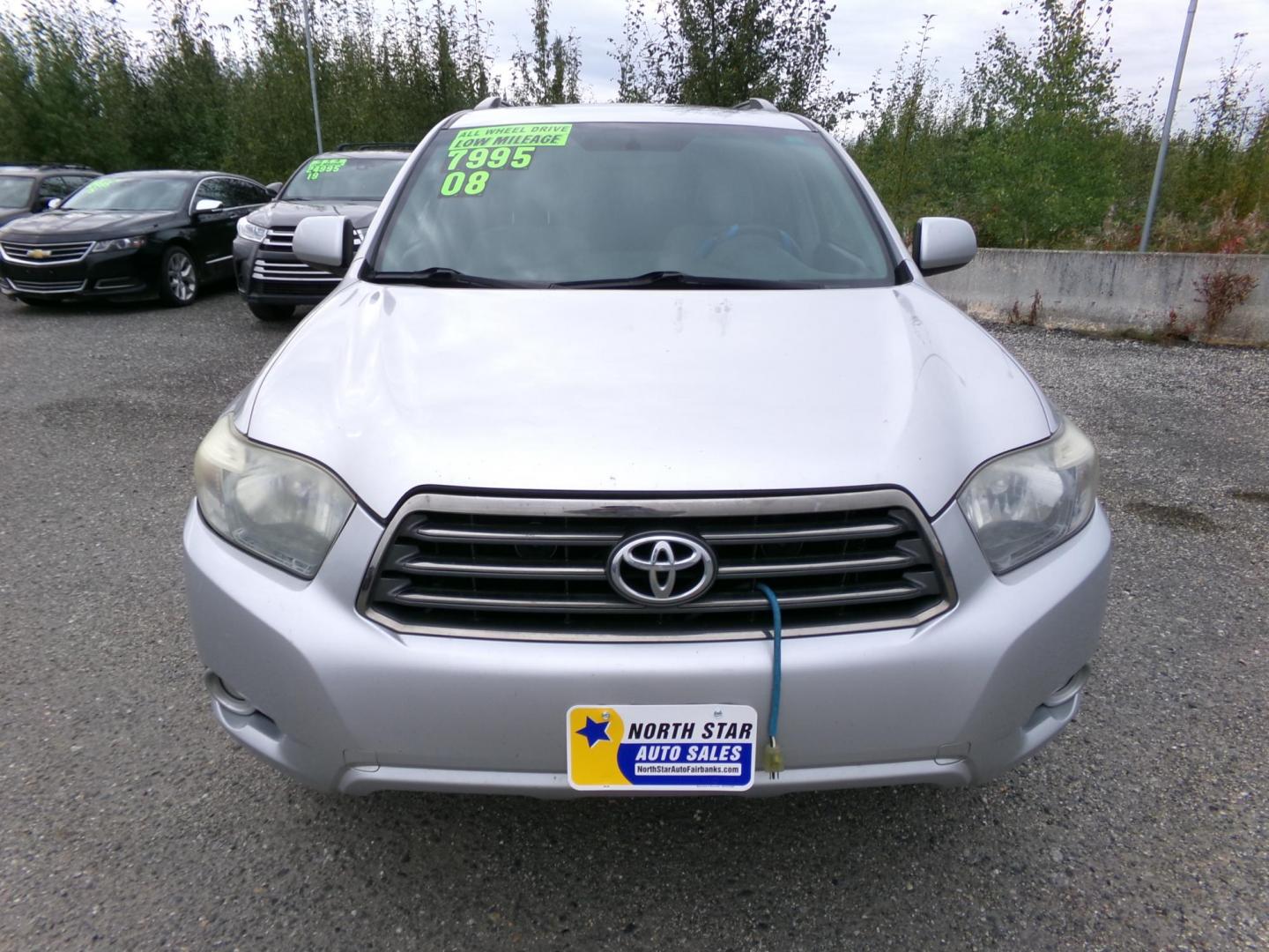 2008 Toyota Highlander Sport 4WD (JTEES43A682) with an 3.5L V6 24V DOHC engine, 5-Speed Automatic Overdrive transmission, located at 2630 Philips Field Rd., Fairbanks, AK, 99709, (907) 458-0593, 64.848068, -147.780609 - Photo#1