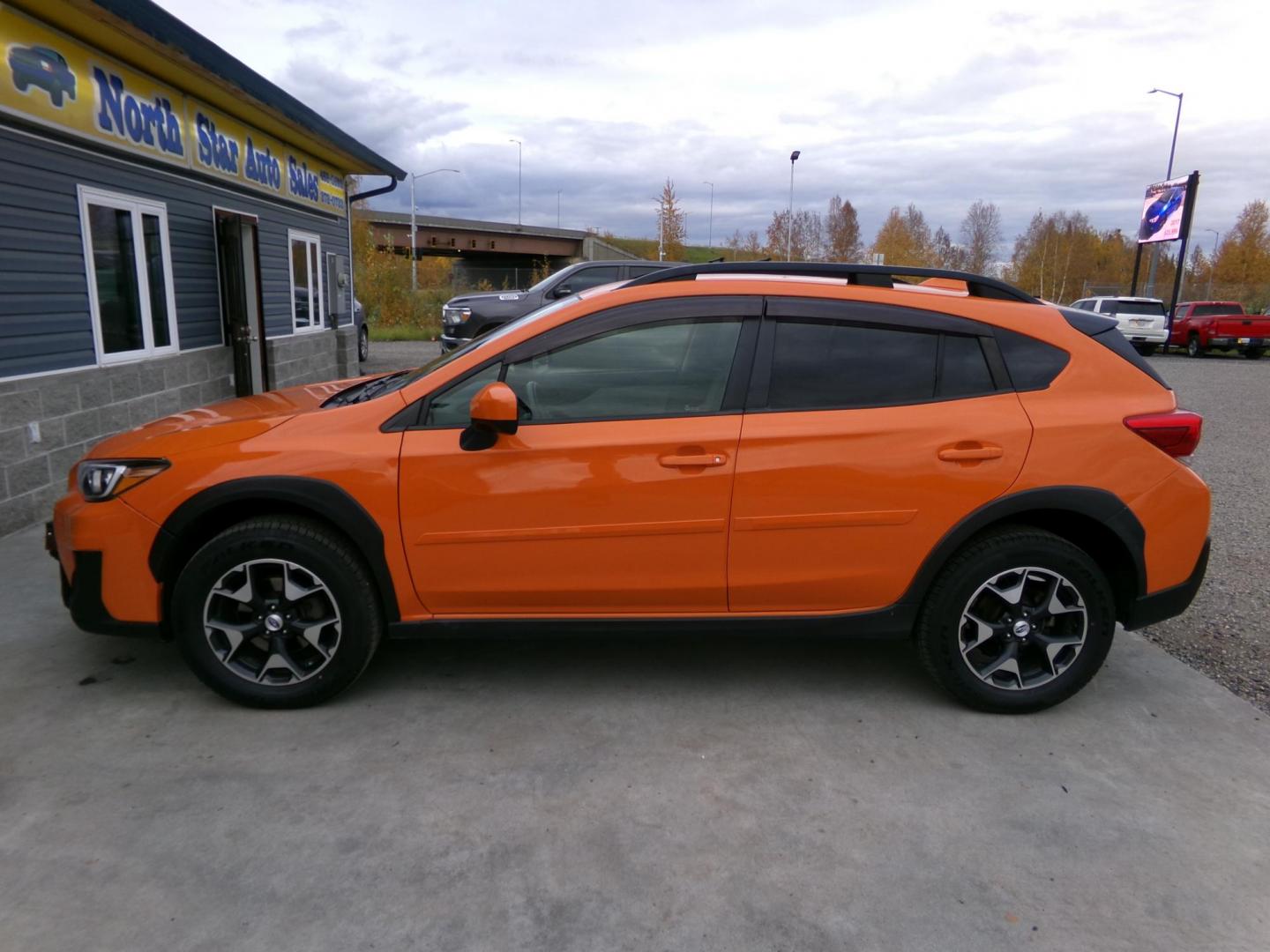 2018 Orange Subaru Crosstrek 2.0i Premium 6M (JF2GTABC2J9) with an 2.0L L4 DOHC 16V engine, Manual transmission, located at 2630 Philips Field Rd., Fairbanks, AK, 99709, (907) 458-0593, 64.848068, -147.780609 - Photo#3