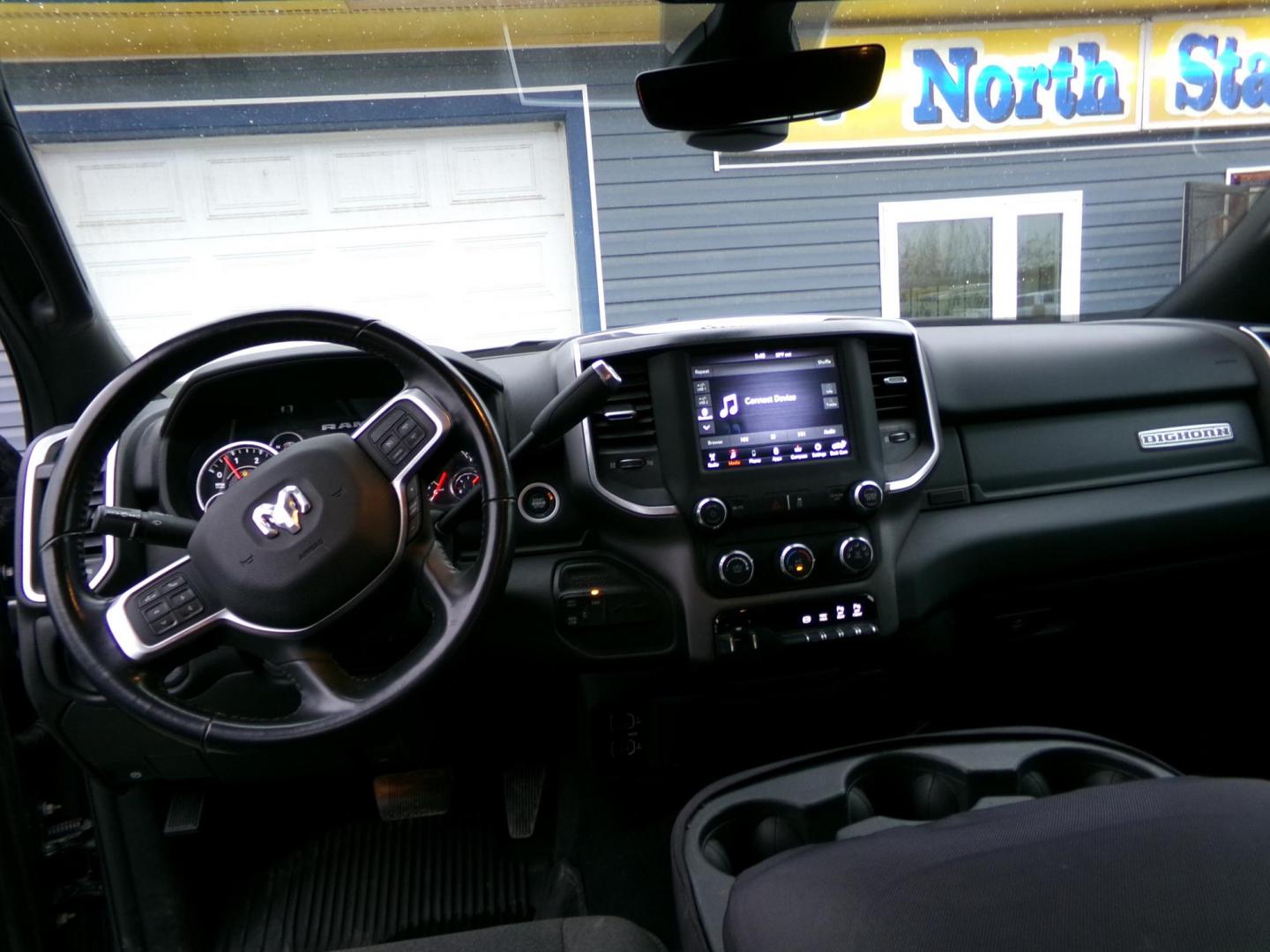 2019 Grey Dodge 2500 Tradesman Crew Cab SWB 4WD (3C6UR5DL0KG) with an 6.7L L6 OHV 24V TURBO DIESEL engine, 6A transmission, located at 2630 Philips Field Rd., Fairbanks, AK, 99709, (907) 458-0593, 64.848068, -147.780609 - Photo#6