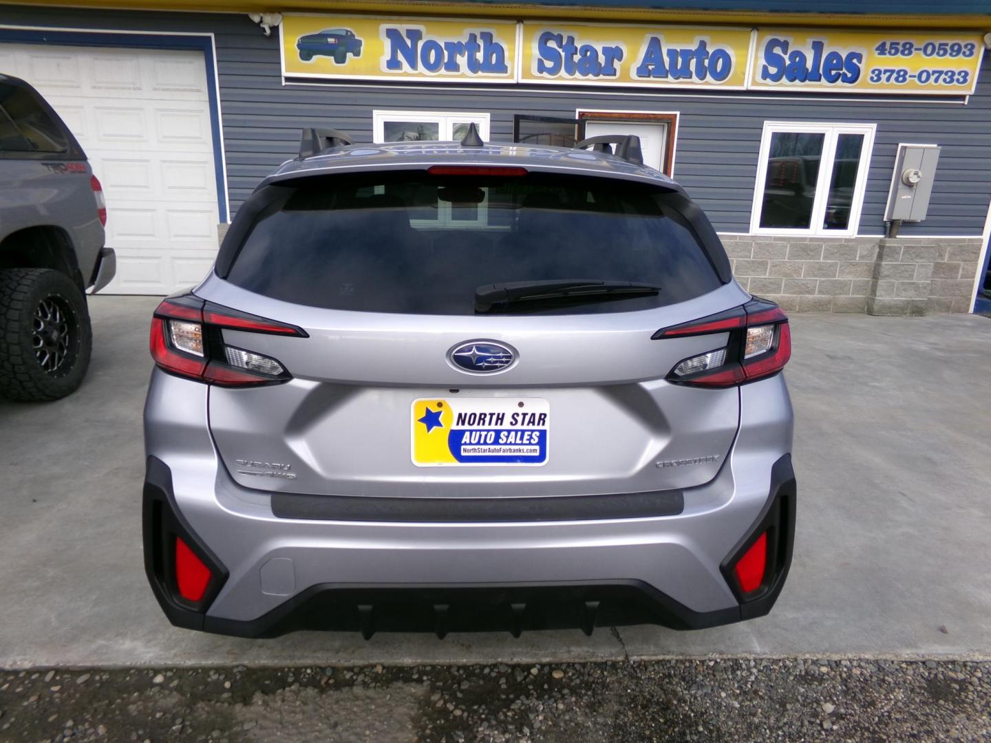 2024 Silver Subaru Crosstrek 2.0i Premium CVT (JF2GUADC0R8) with an 2.0L L4 DOHC 16V engine, CVT transmission, located at 2630 Philips Field Rd., Fairbanks, AK, 99709, (907) 458-0593, 64.848068, -147.780609 - Photo#3