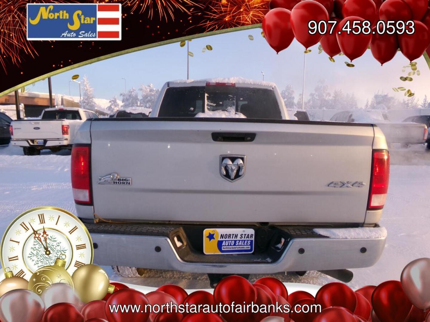 2017 Silver Dodge 2500 SLT Crew Cab SWB 4WD (3C6UR5DJ2HG) with an 6.4L V8 engine, 6A transmission, located at 2630 Philips Field Rd., Fairbanks, AK, 99709, (907) 458-0593, 64.848068, -147.780609- Photo#3
