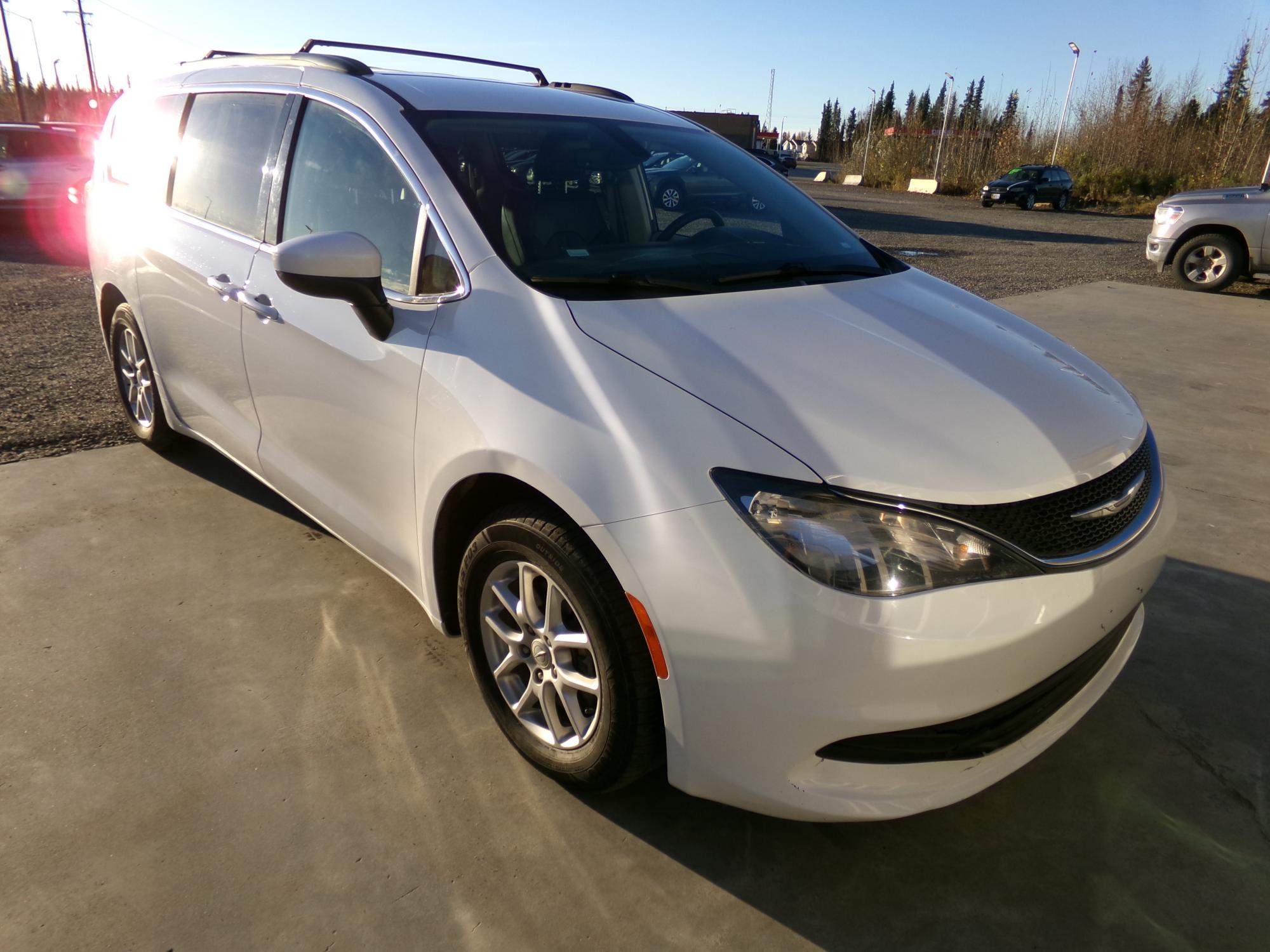 photo of 2020 Chrysler Voyager LXI