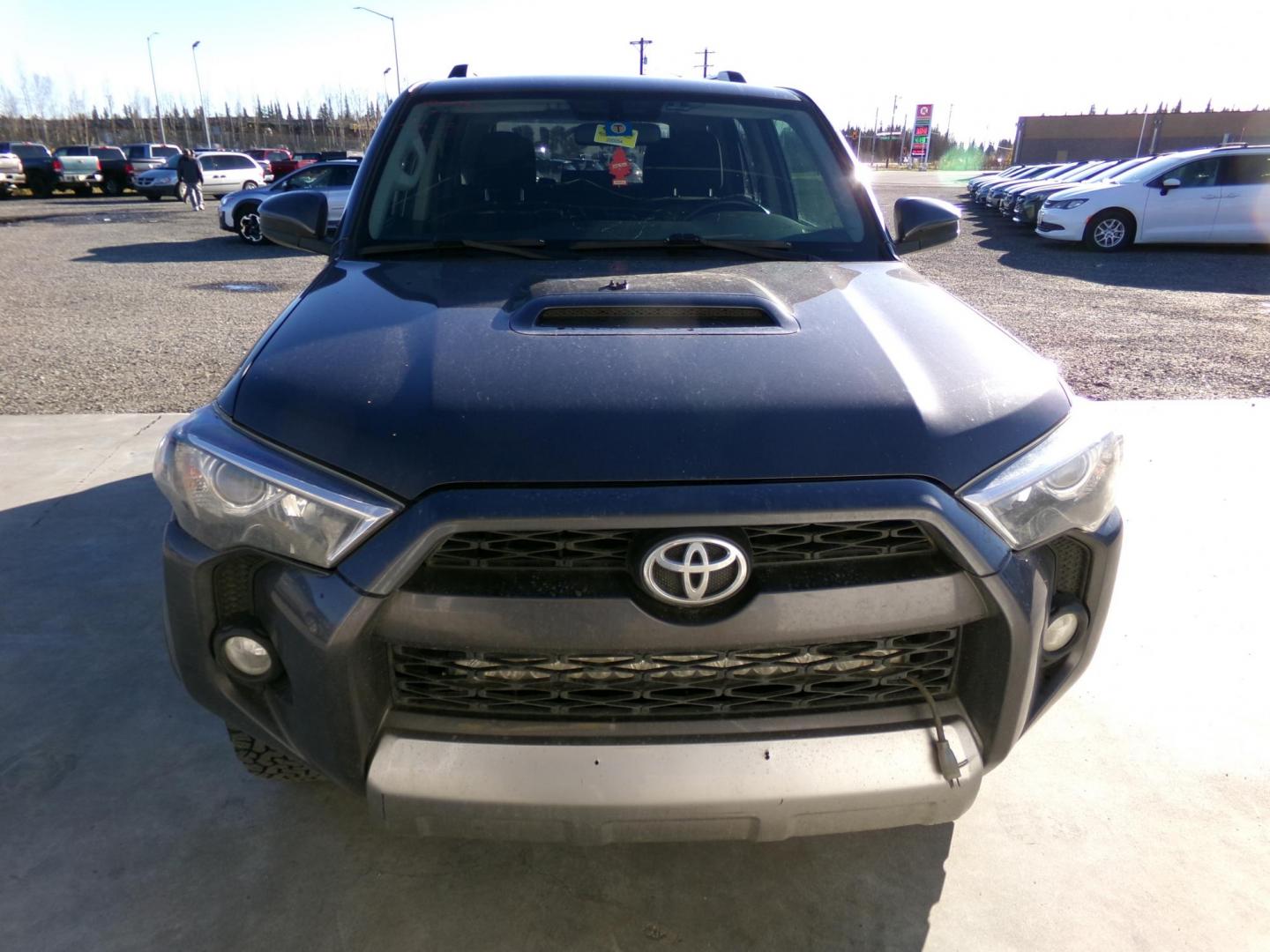 2018 Grey Toyota 4Runner Trail 4WD (JTEBU5JR3J5) with an 4.0L V6 DOHC 24V engine, 5A transmission, located at 2630 Philips Field Rd., Fairbanks, AK, 99709, (907) 458-0593, 64.848068, -147.780609 - Photo#1