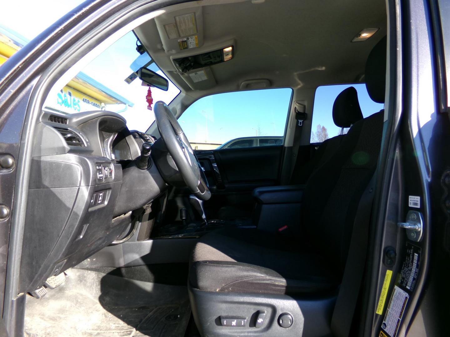 2018 Grey Toyota 4Runner Trail 4WD (JTEBU5JR3J5) with an 4.0L V6 DOHC 24V engine, 5A transmission, located at 2630 Philips Field Rd., Fairbanks, AK, 99709, (907) 458-0593, 64.848068, -147.780609 - Photo#4