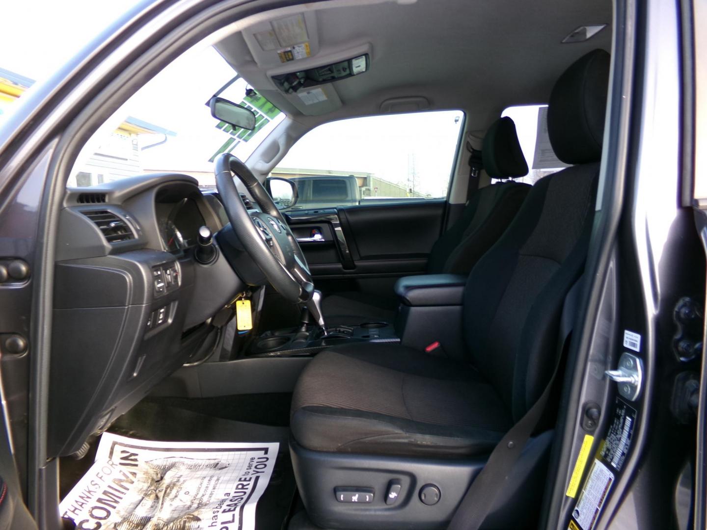 2018 Grey Toyota 4Runner Trail 4WD (JTEBU5JR3J5) with an 4.0L V6 DOHC 24V engine, 5A transmission, located at 2630 Philips Field Rd., Fairbanks, AK, 99709, (907) 458-0593, 64.848068, -147.780609 - Photo#4