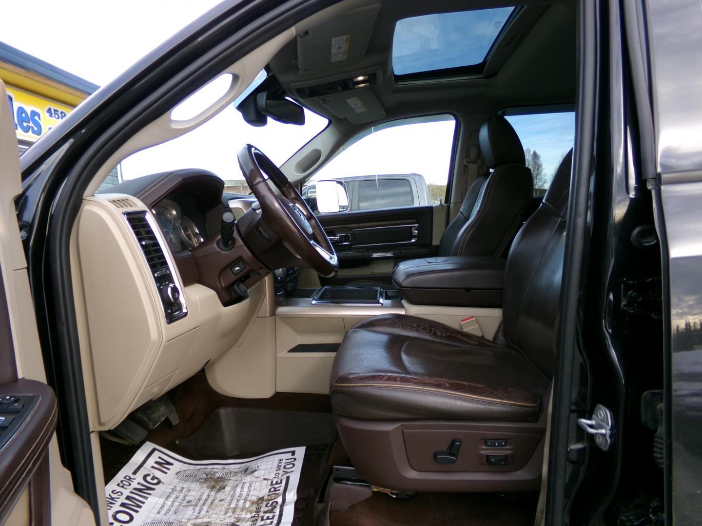2015 Black /Brown Dodge 1500 Longhorn Crew Cab SWB 4WD (1C6RR7PT5FS) with an 5.7L V8 OHV 16V engine, 6-Speed Automatic transmission, located at 2630 Philips Field Rd., Fairbanks, AK, 99709, (907) 458-0593, 64.848068, -147.780609 - Photo#4