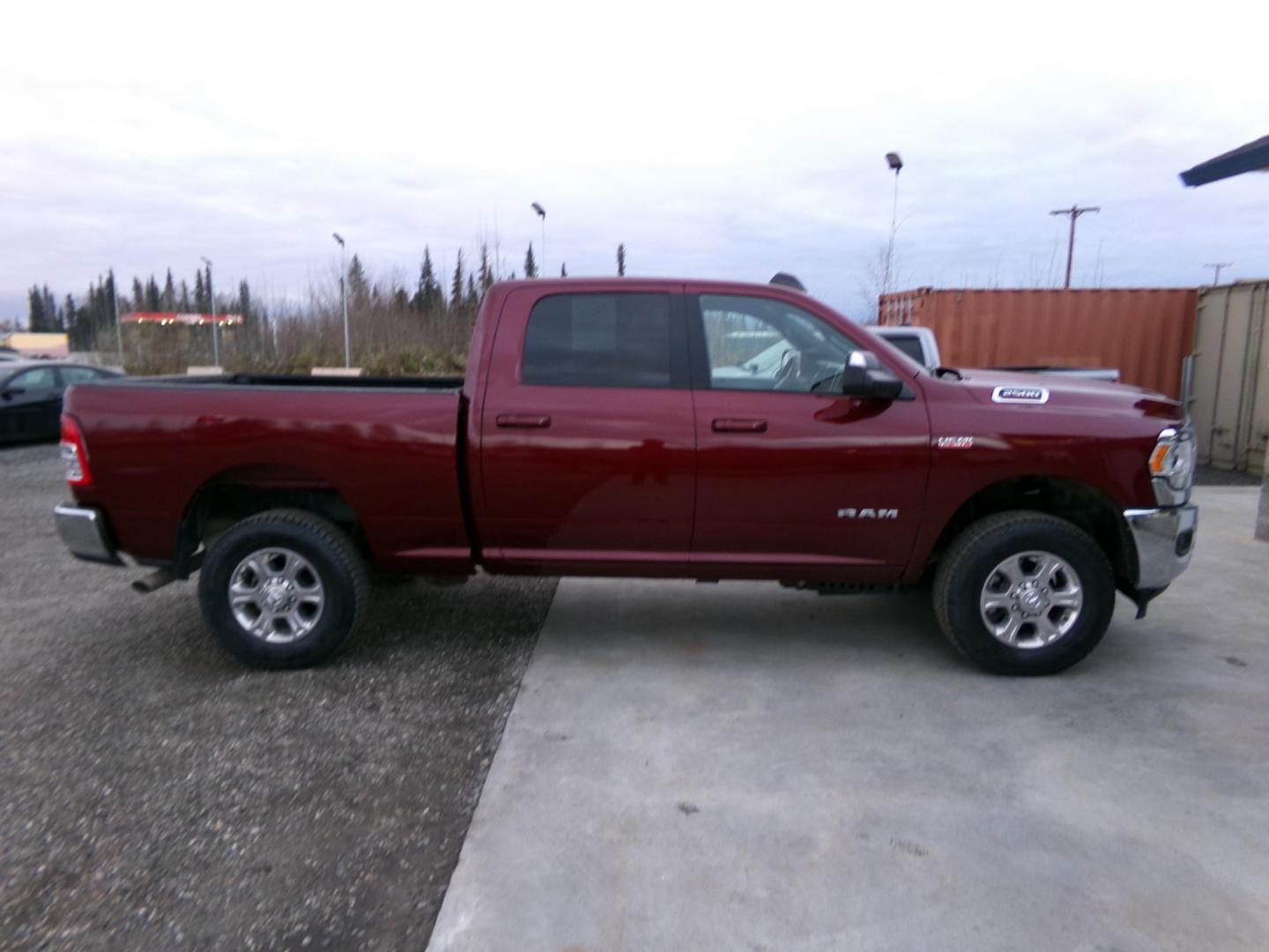 2022 Red RAM 2500 Tradesman Crew Cab SWB 4WD (3C6UR5DJ2NG) with an 6.4L V8 engine, 6A transmission, located at 2630 Philips Field Rd., Fairbanks, AK, 99709, (907) 458-0593, 64.848068, -147.780609 - Photo#2