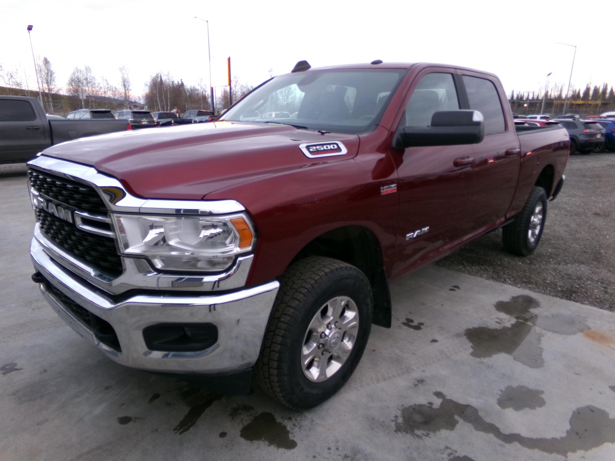 photo of 2022 RAM 2500 Tradesman Crew Cab SWB 4WD