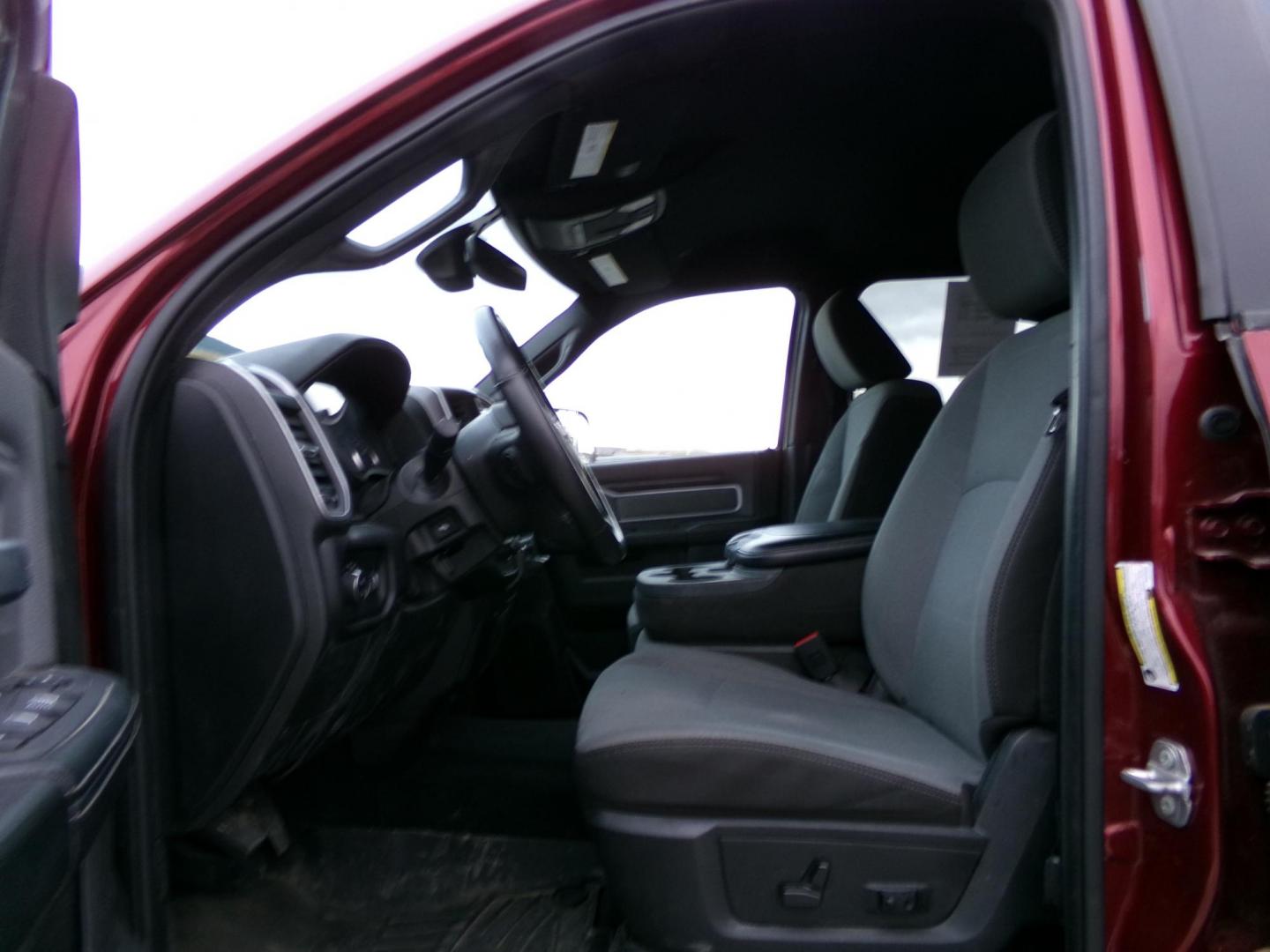 2022 Red RAM 2500 Tradesman Crew Cab SWB 4WD (3C6UR5DJ2NG) with an 6.4L V8 engine, 6A transmission, located at 2630 Philips Field Rd., Fairbanks, AK, 99709, (907) 458-0593, 64.848068, -147.780609 - Photo#4